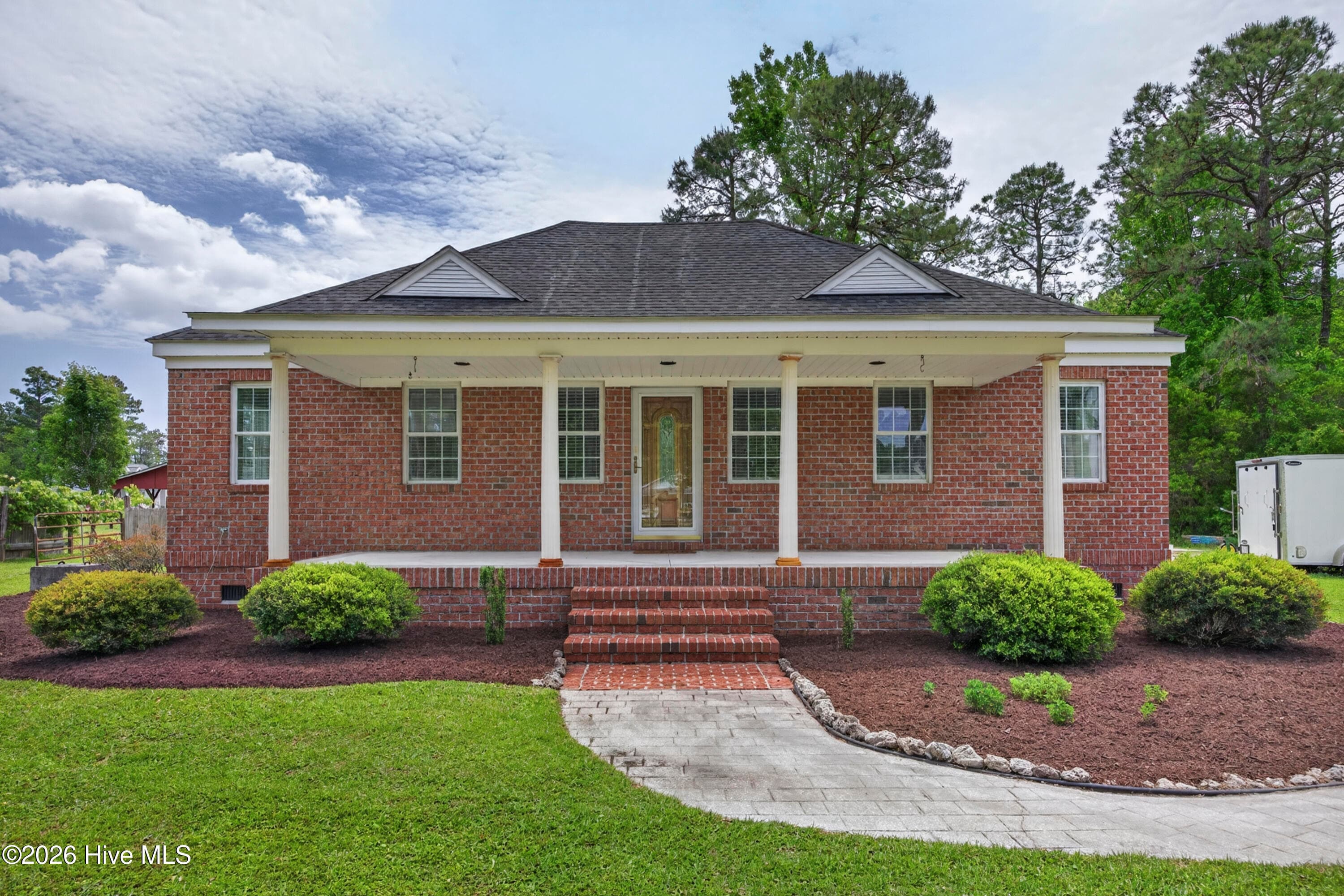 Single Family Residence at 575 Island Creek Road, Rocky Point, NC 28457, photo 4 of 53