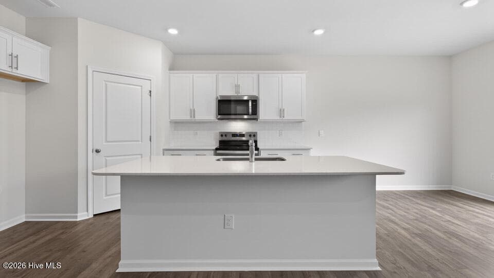 Single Family Residence at 190 Charlies Bend Way, Spring Lake, NC 28390, photo 12 of 84