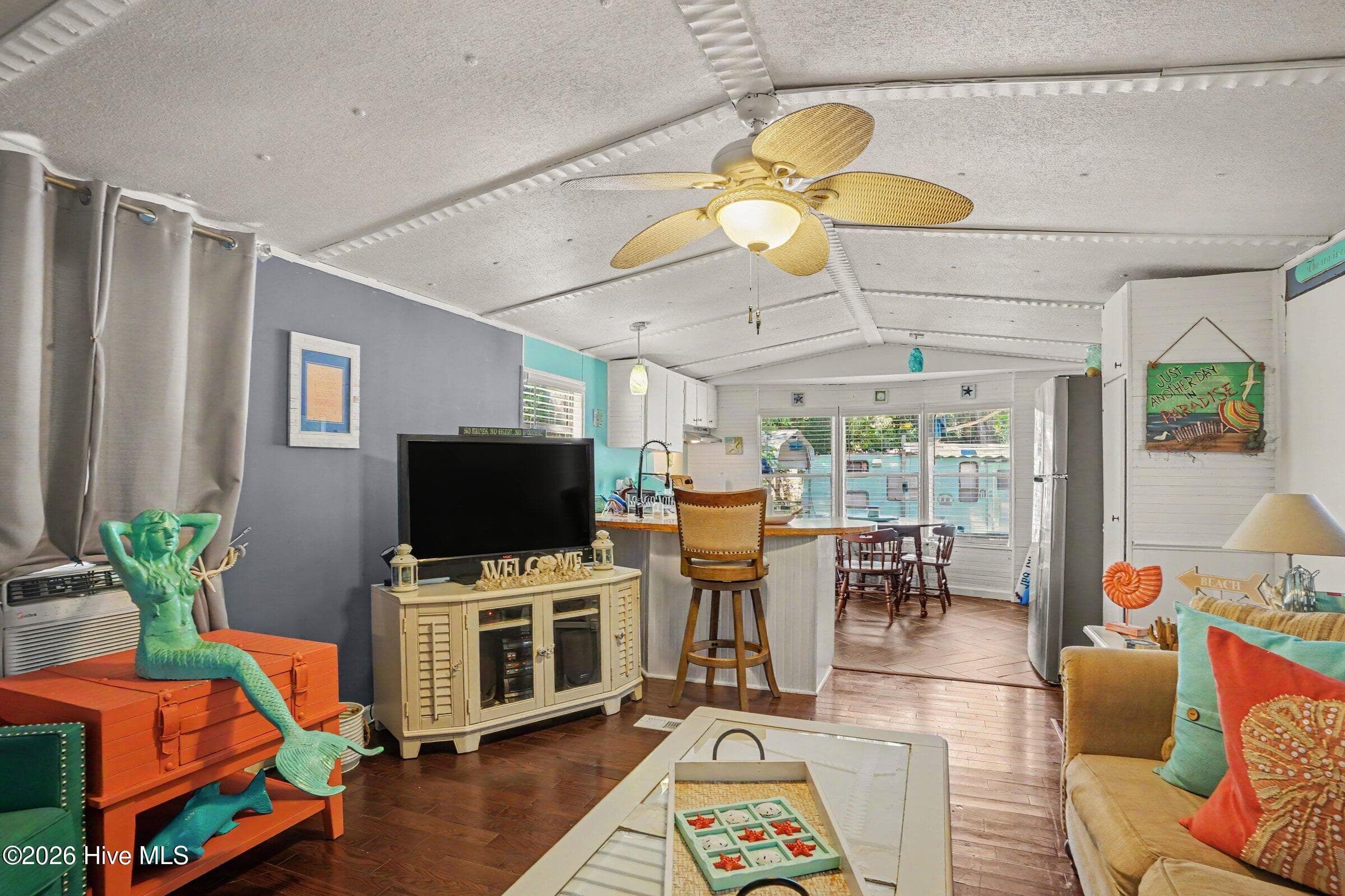 Manufactured Home at 3039 Lewis Street SW, Supply, NC 28462, photo 12 of 29