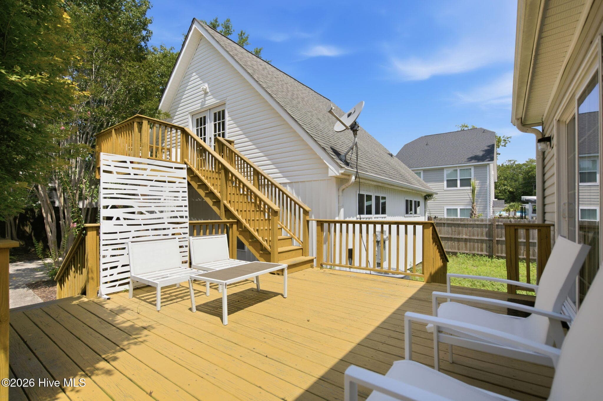 Single Family Residence at 5417 Park Avenue, Wilmington, NC 28403, photo 2 of 3