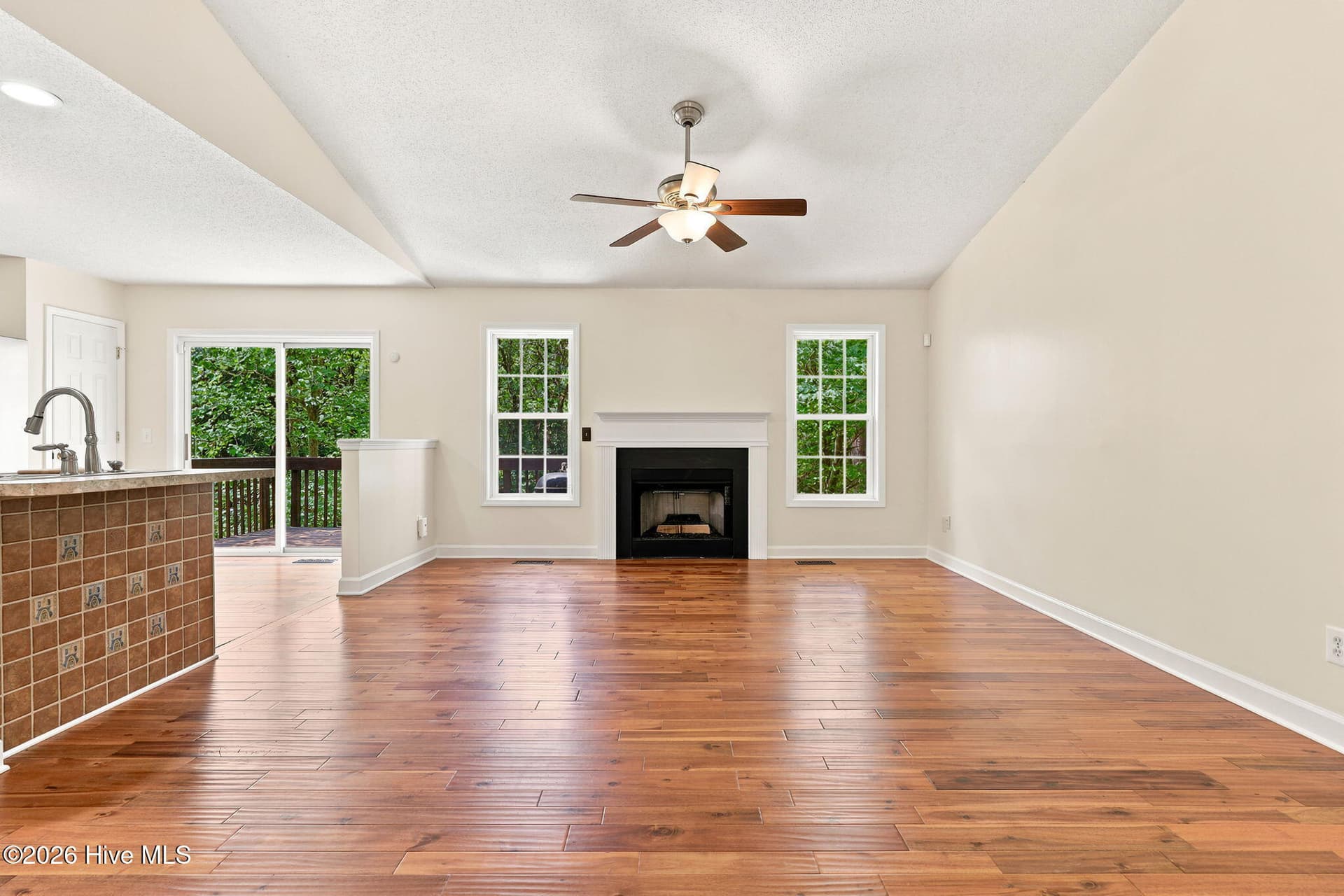 Single Family Residence at 20 Starlit Lane, Pinehurst, NC 28374, photo 6 of 38