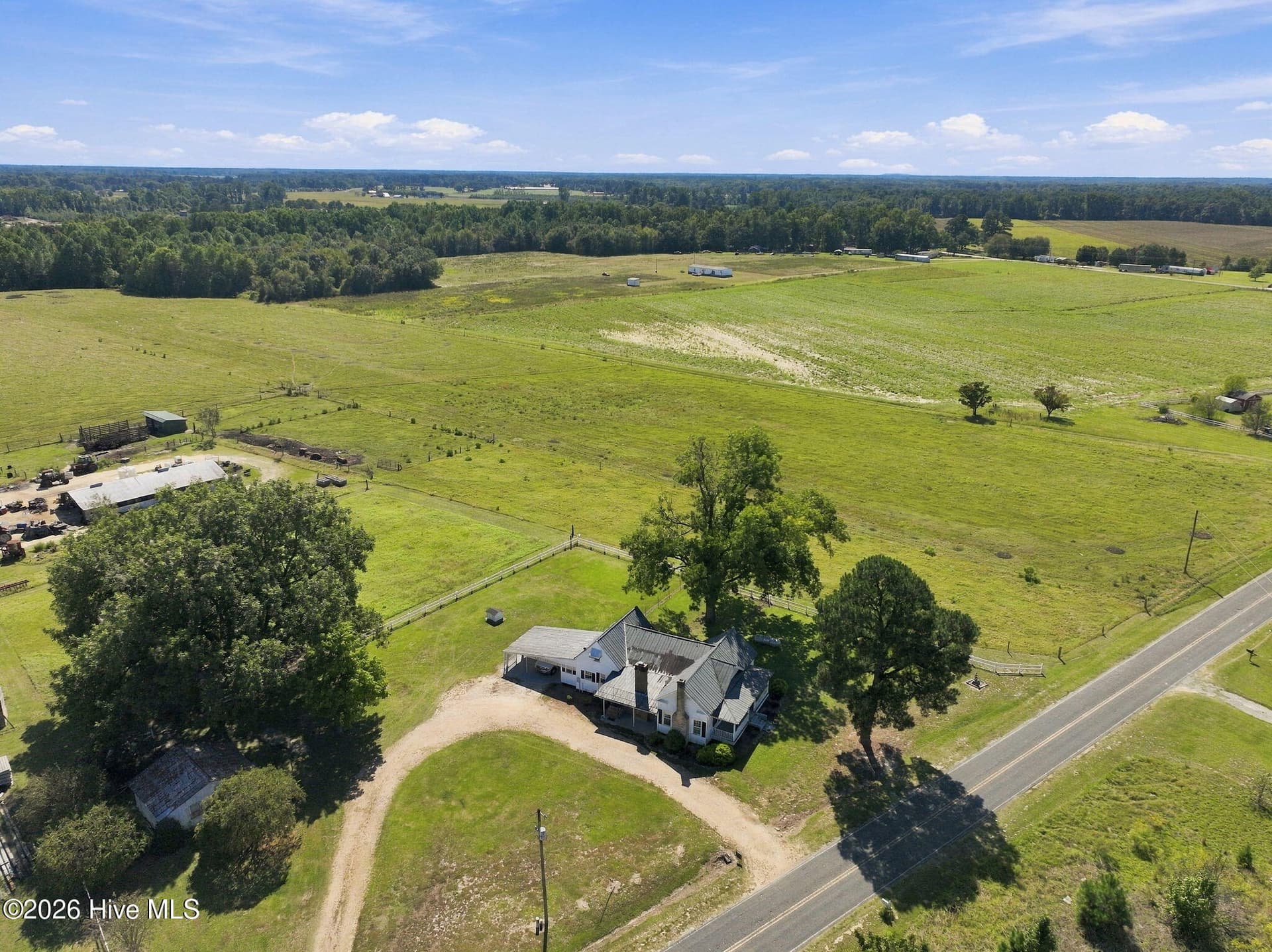 Single Family Residence at 727 Share Cake Road, Clinton, NC 28328, photo 28 of 29