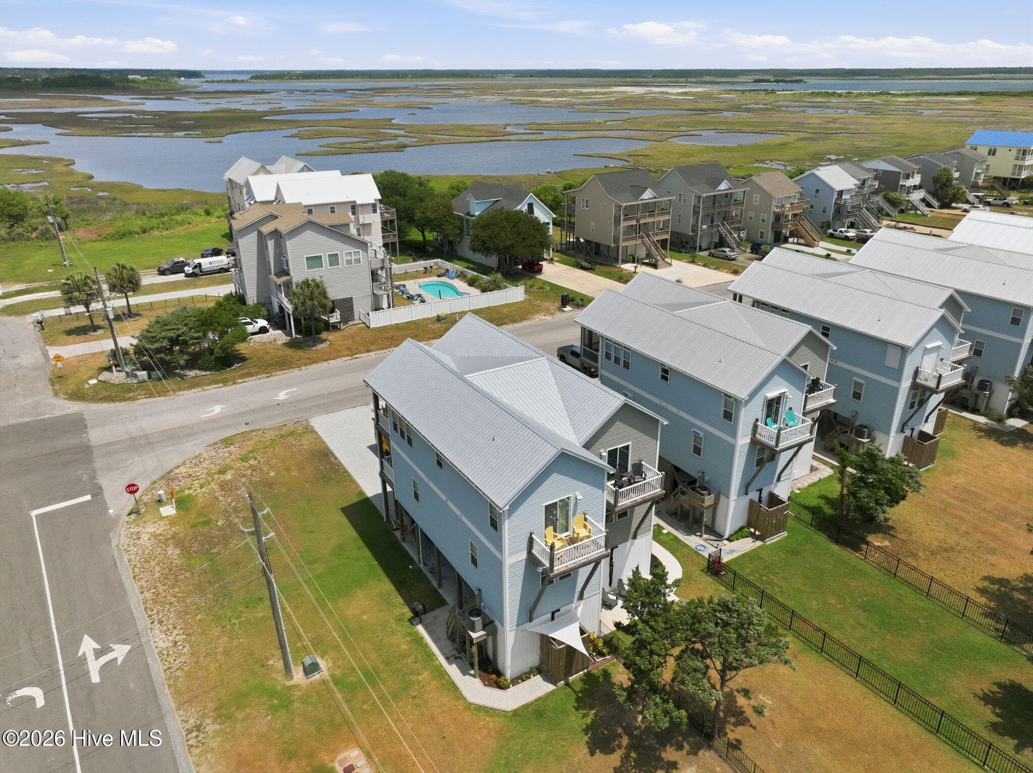 Townhouse at 124 Sea Gull Lane, North Topsail Beach, NC 28460, photo 47 of 48
