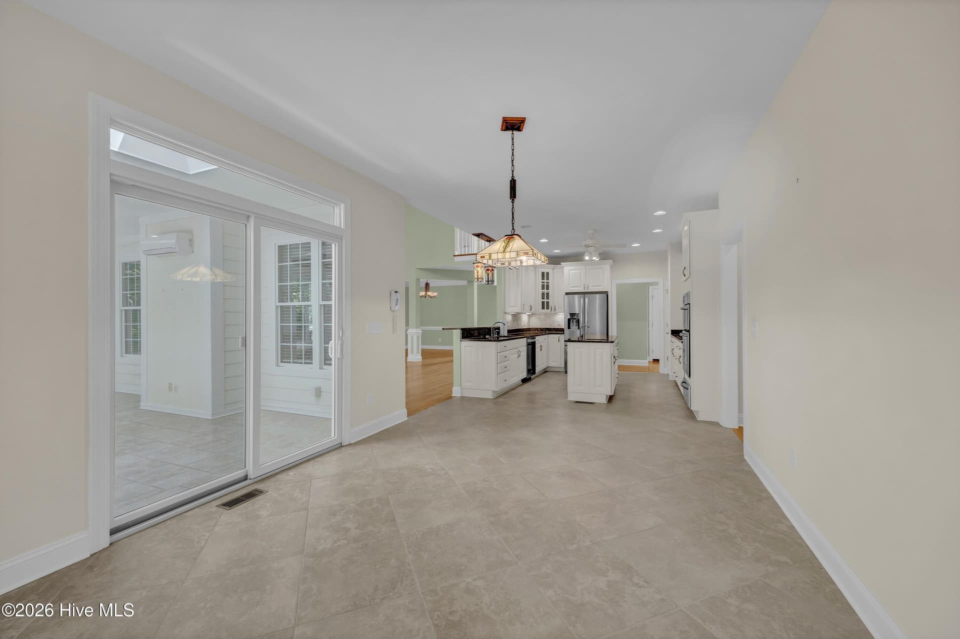 Single Family Residence at 364 Broad Leaf Lane SE, Bolivia, NC 28422, photo 12 of 95