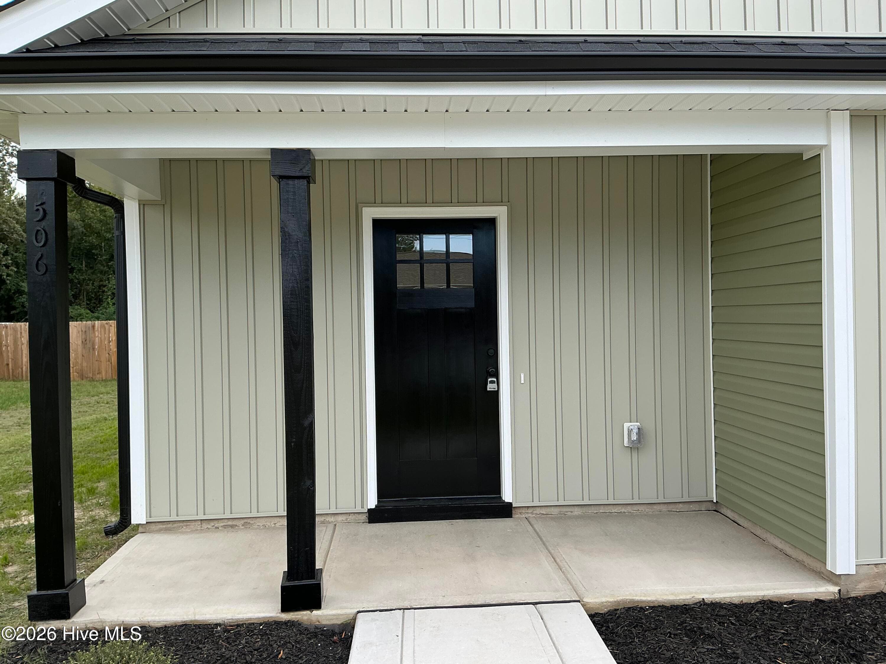 Single Family Residence at 506 Crump Street, Smithfield, NC 27577, Smithfield, photo 3 of 22