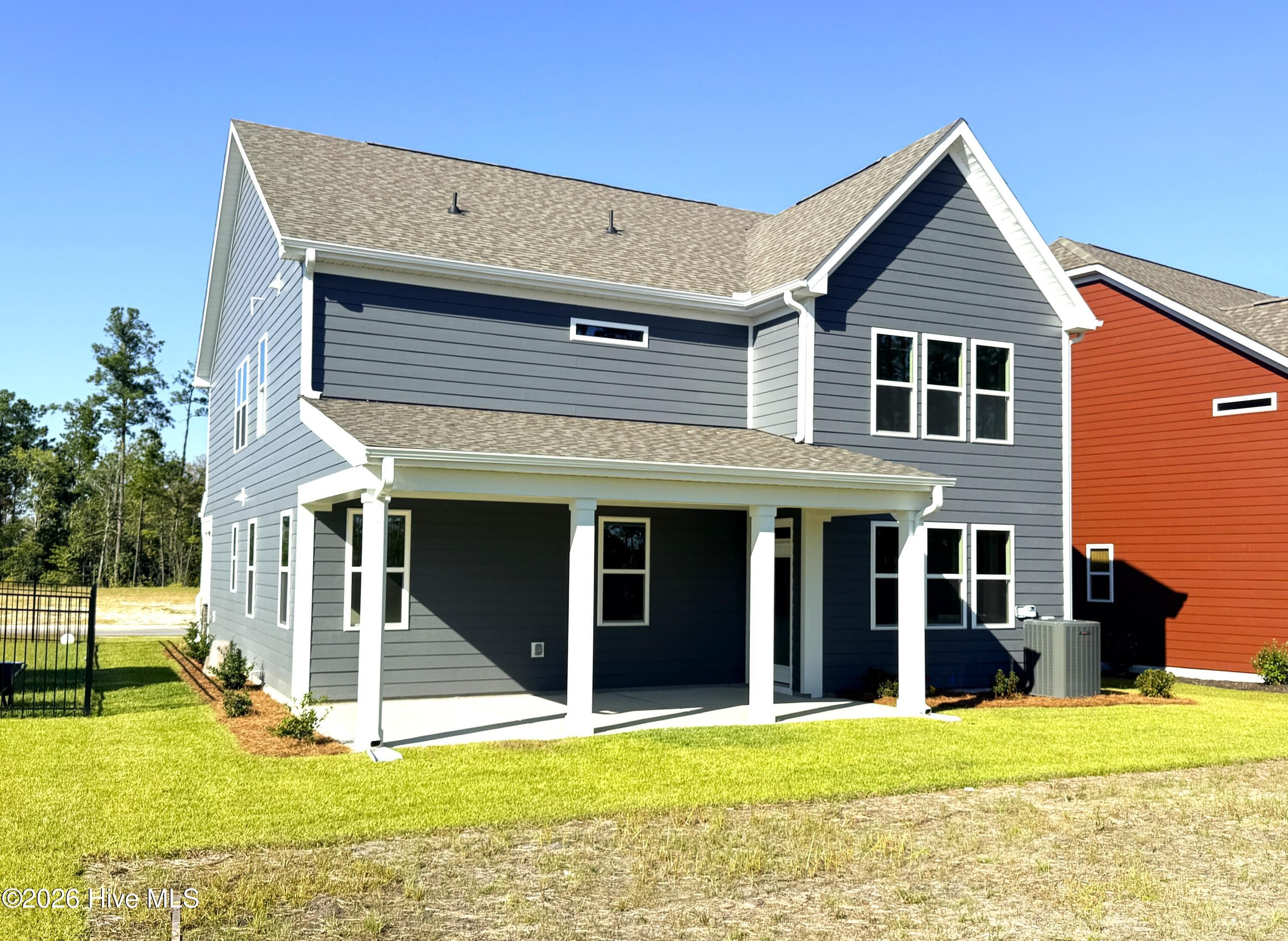 Single Family Residence at 1376 Noble Oak Place Lot #27, Leland, NC 28451, photo 14 of 14