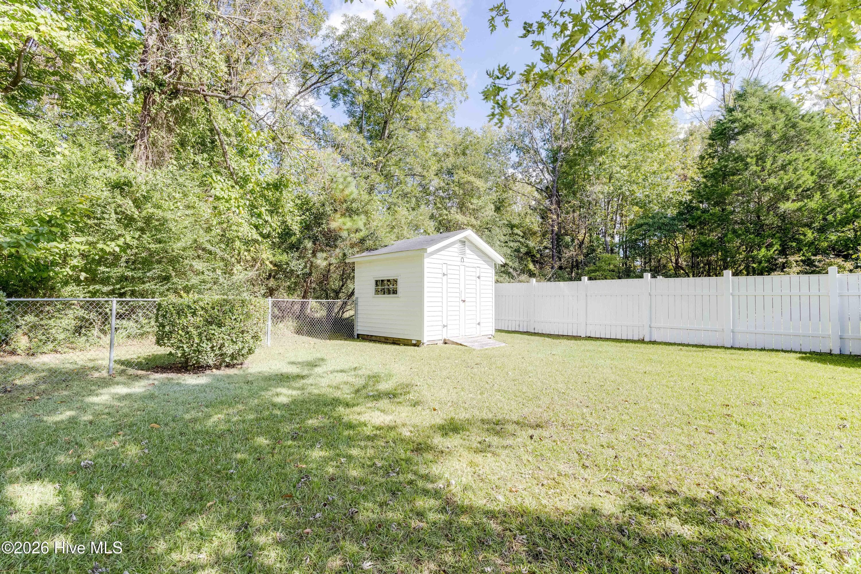 Single Family Residence at 207 Inda Way, Washington, NC 27889, Washington, photo 35 of 41