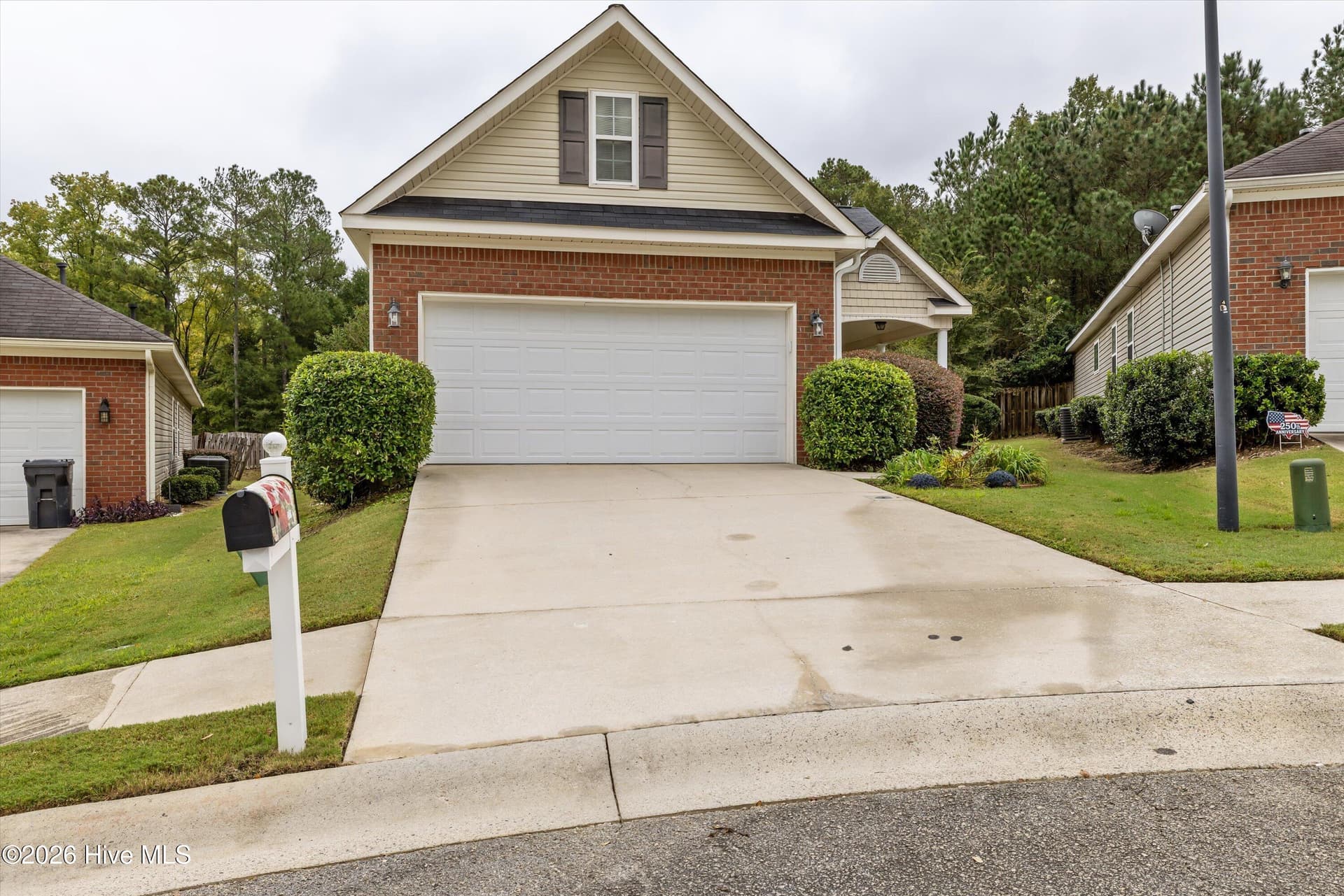 Single Family Residence at 2071 Summerton Circle, Evans, GA 30809, photo 2 of 42
