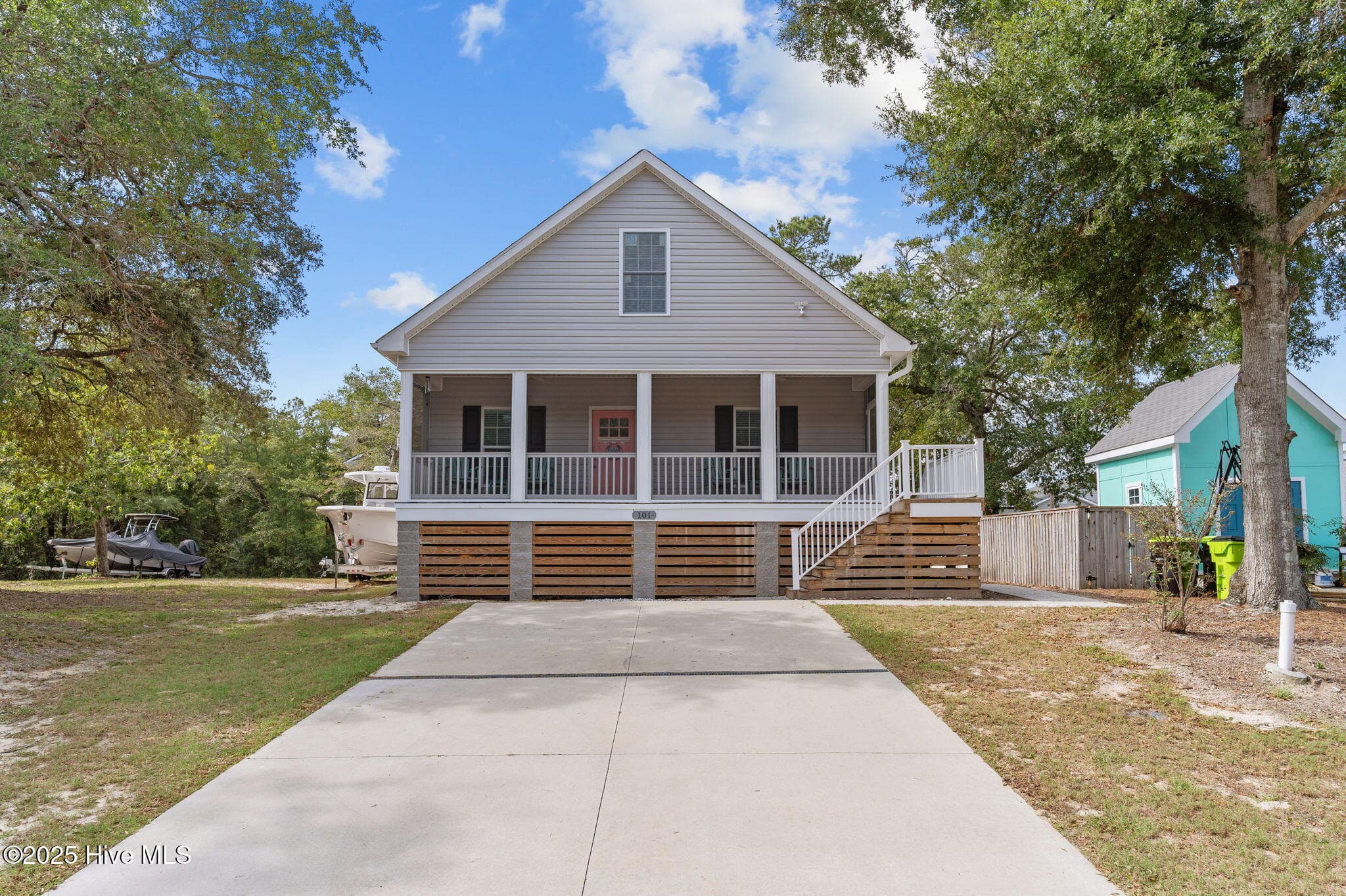 Single Family Residence at 101 SW 28th Street, Oak Island, NC 28465, photo 2 of 56