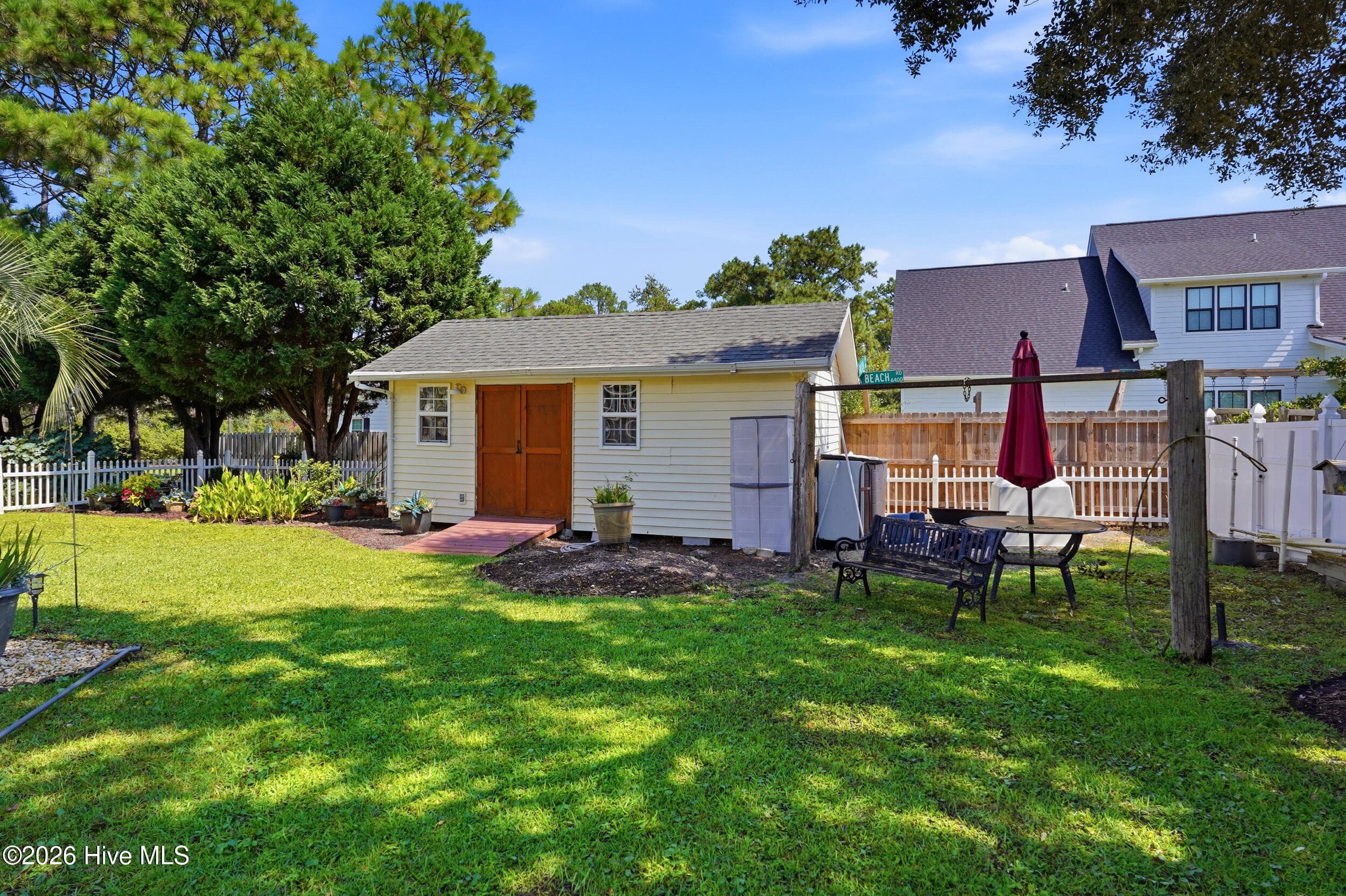 Single Family Residence at 400 Dow Road N, Carolina Beach, NC 28428, photo 78 of 95