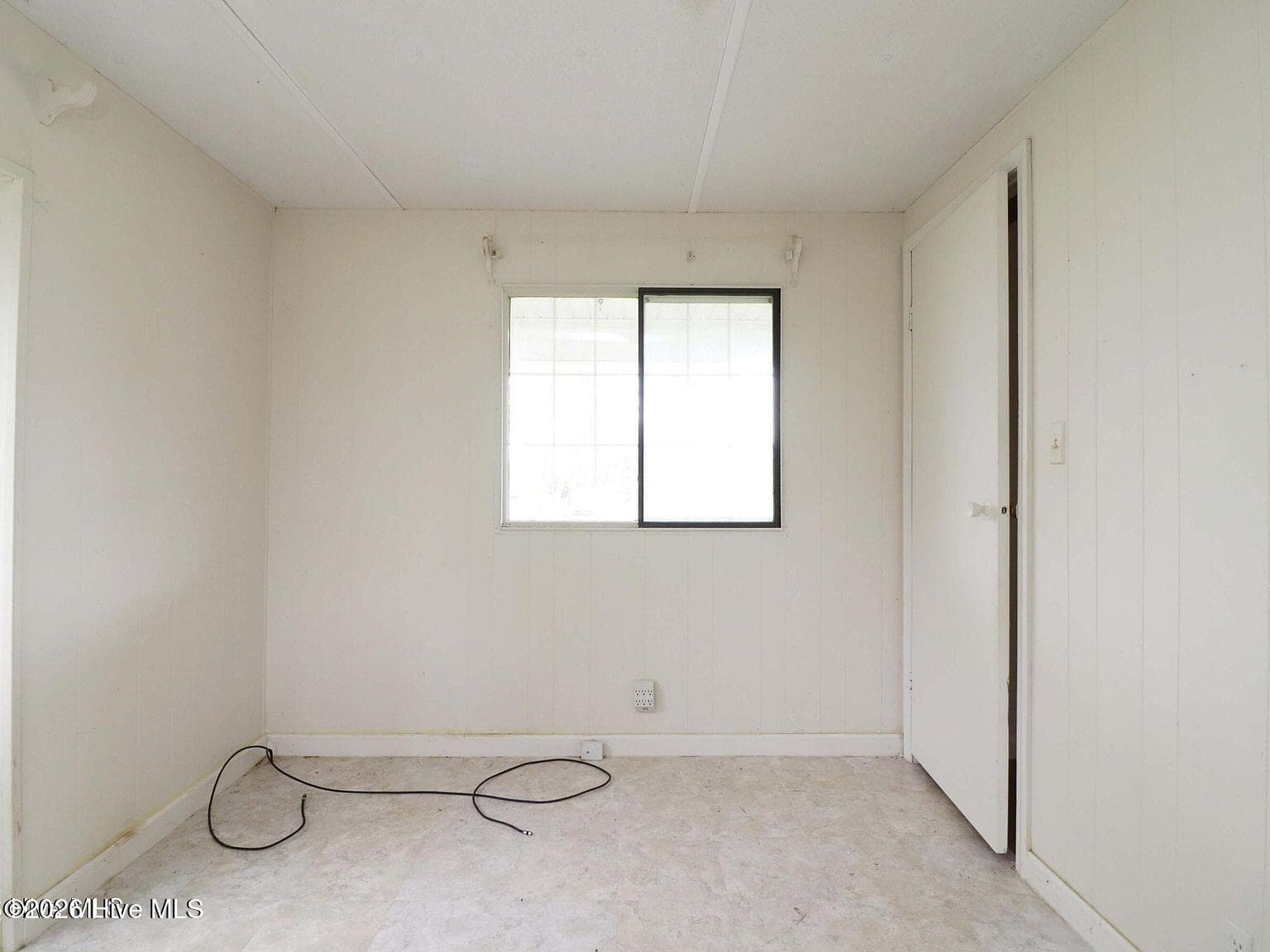 Manufactured Home at 115 Canal Drive, Harkers Island, NC 28531, photo 7 of 61