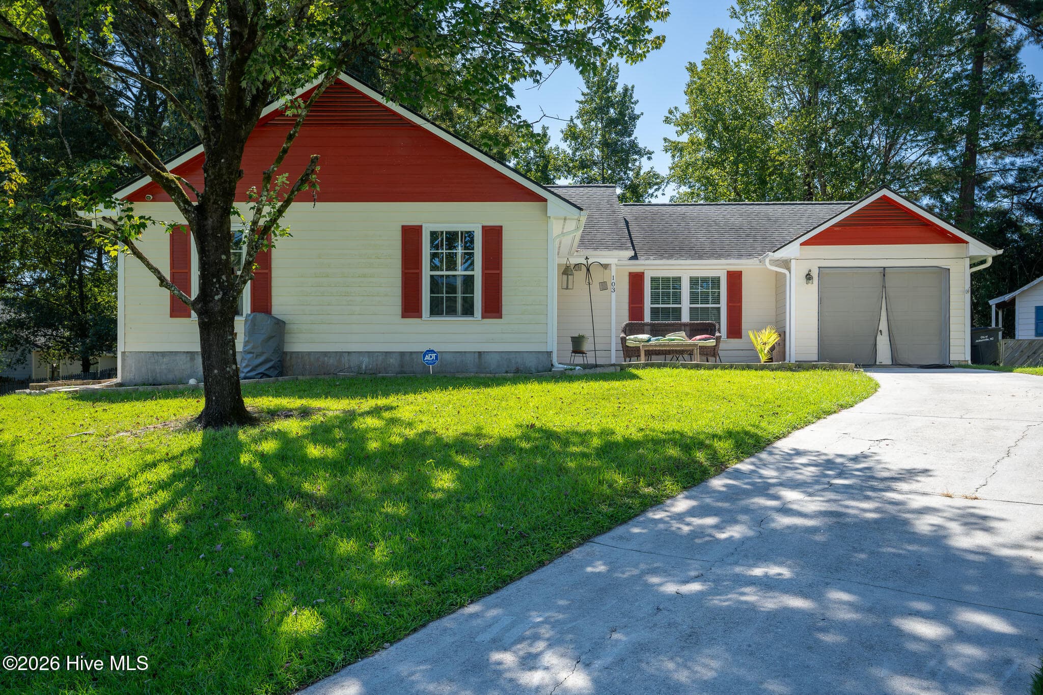 Single Family Residence at 103 Tory Circle, Jacksonville, NC 28546, photo 3 of 41