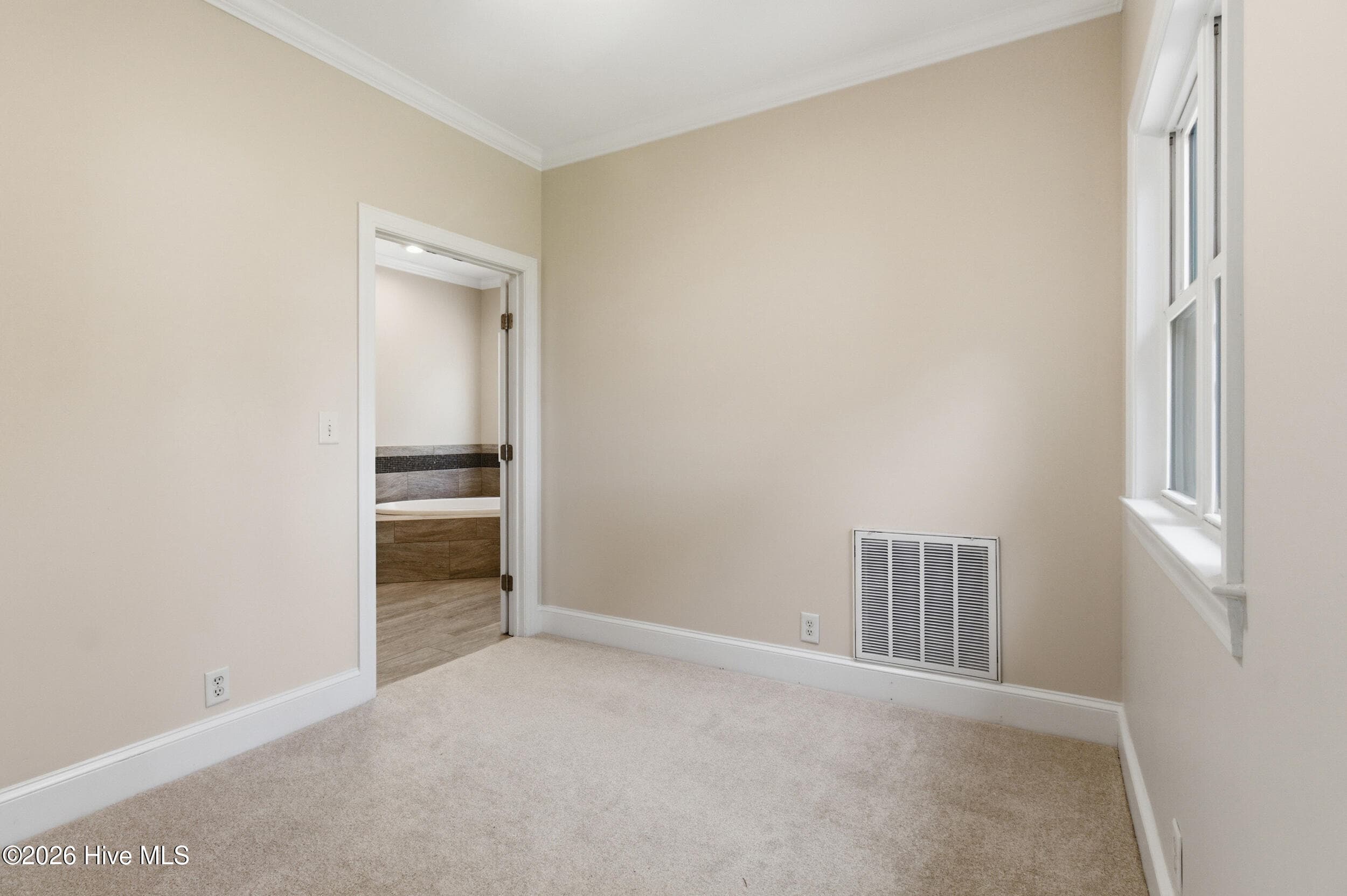 Owners Suite - 516 Long Point Road, Chocowinity, NC 27817