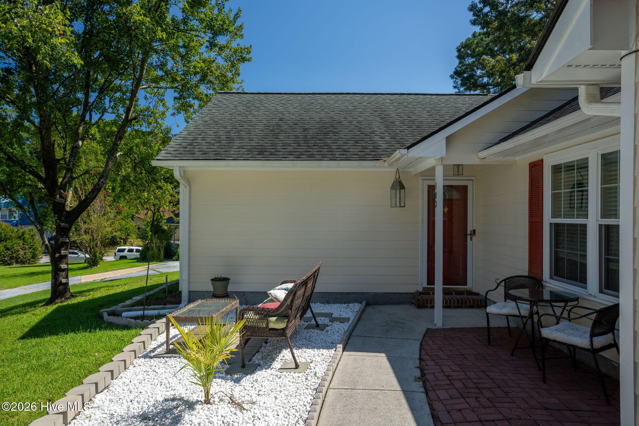 Single Family Residence at 103 Tory Circle, Jacksonville, NC 28546, photo 5 of 41