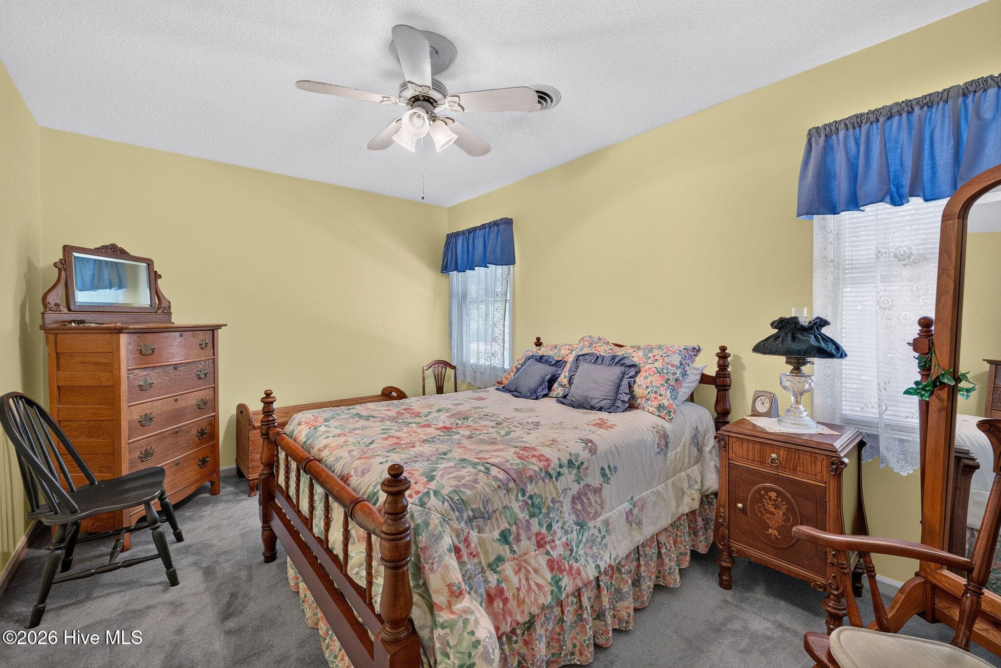 Single Family Residence at 3517 Violet Court, Wilmington, NC 28409, photo 2 of 2