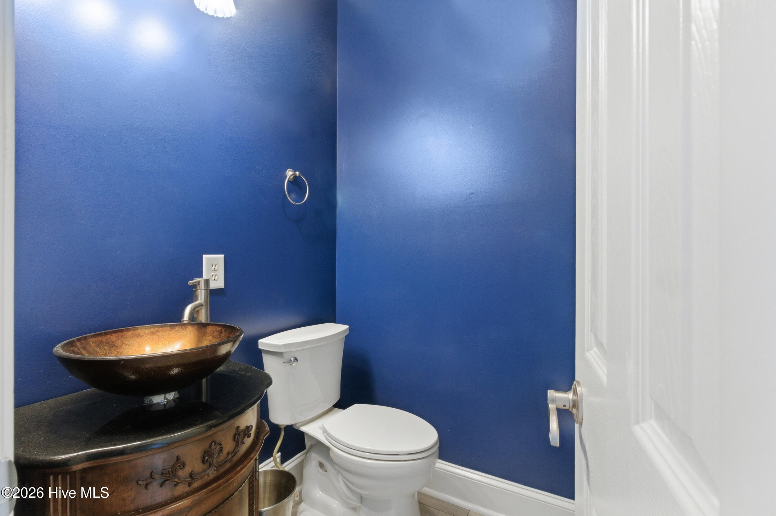 Half-Bath - 516 Long Point Road, Chocowinity, NC 27817