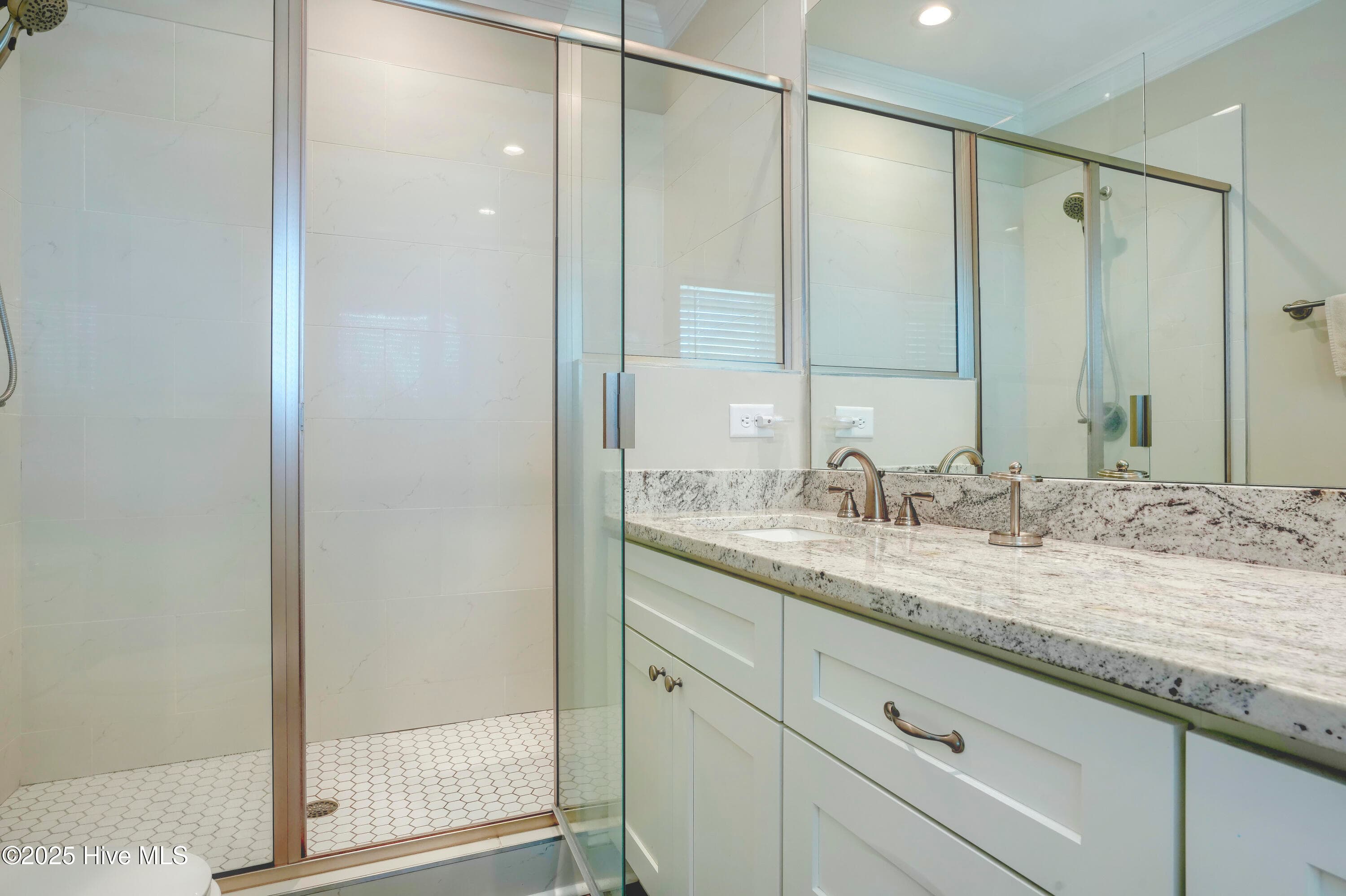 Townhouse at 876 Villas Drive, North Topsail Beach, NC 28460, photo 28 of 42