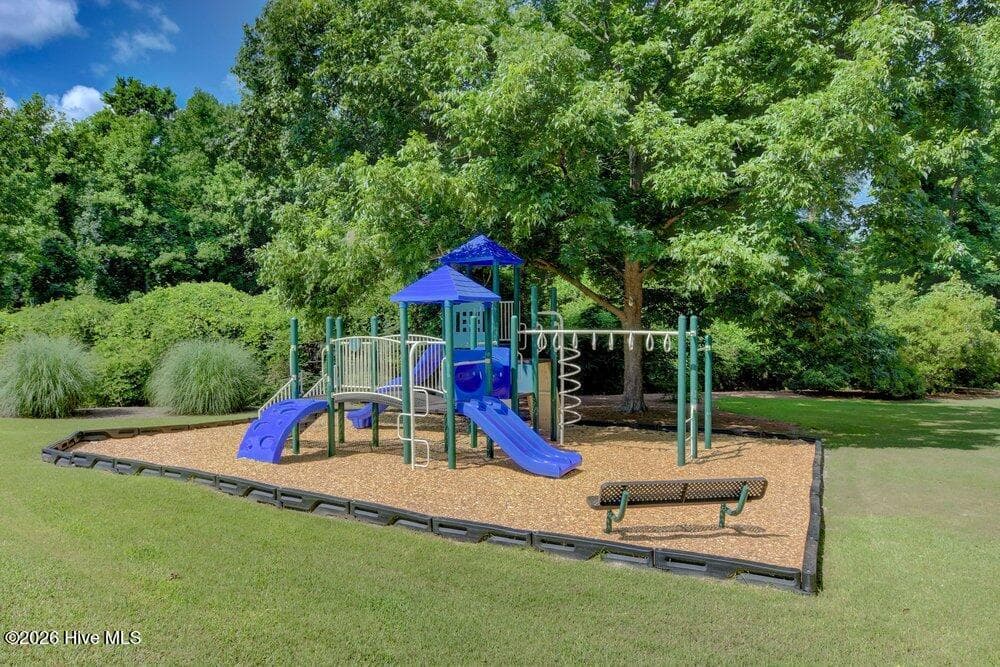 Single Family Residence at 7101 Crabwalk Court, Wilmington, NC 28405, photo 41 of 54