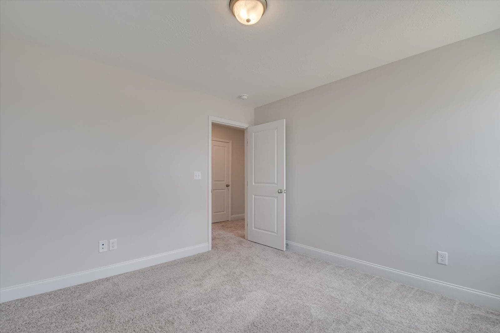 Single Family Residence at 1299 Elias Station, Thomson, GA 30824, photo 13 of 39