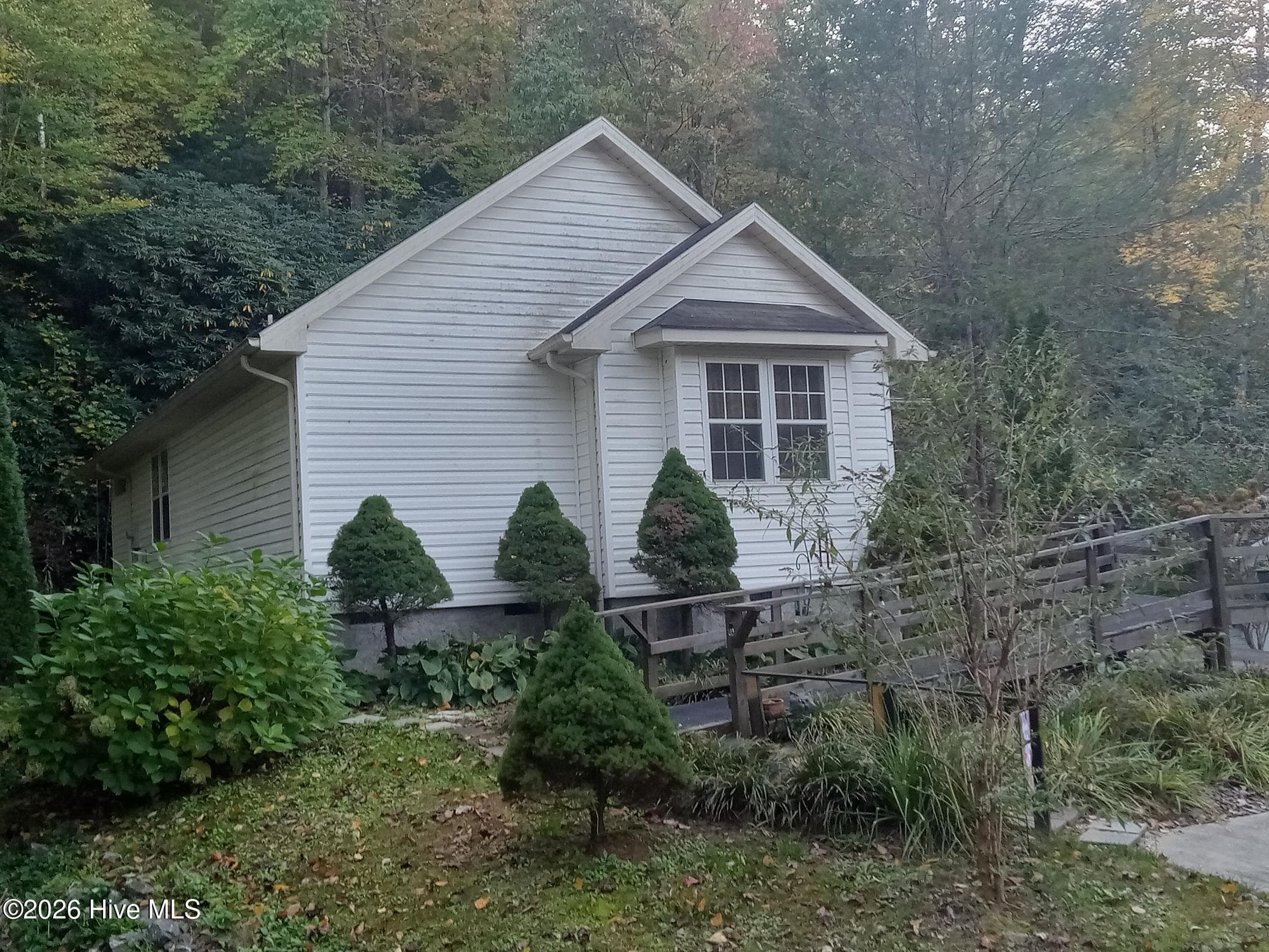 Single Family Residence at 38 Chase Lane, Sylva, NC 28779, Sylva, photo 2 of 21