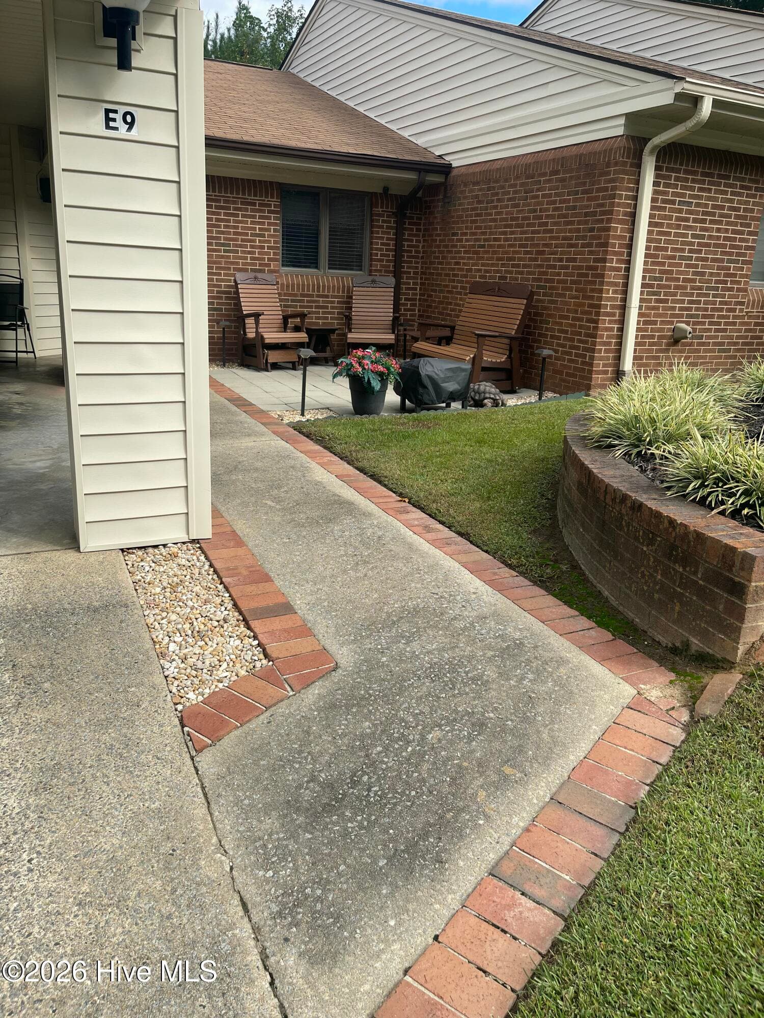 Single Family Residence at 200 Santree Drive Unit E9, Williamston, NC 27892, photo 2 of 21