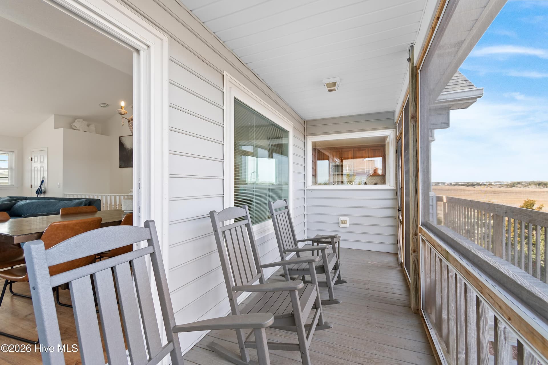 708 Ocean Boulevard W, Holden Beach, NC 28462