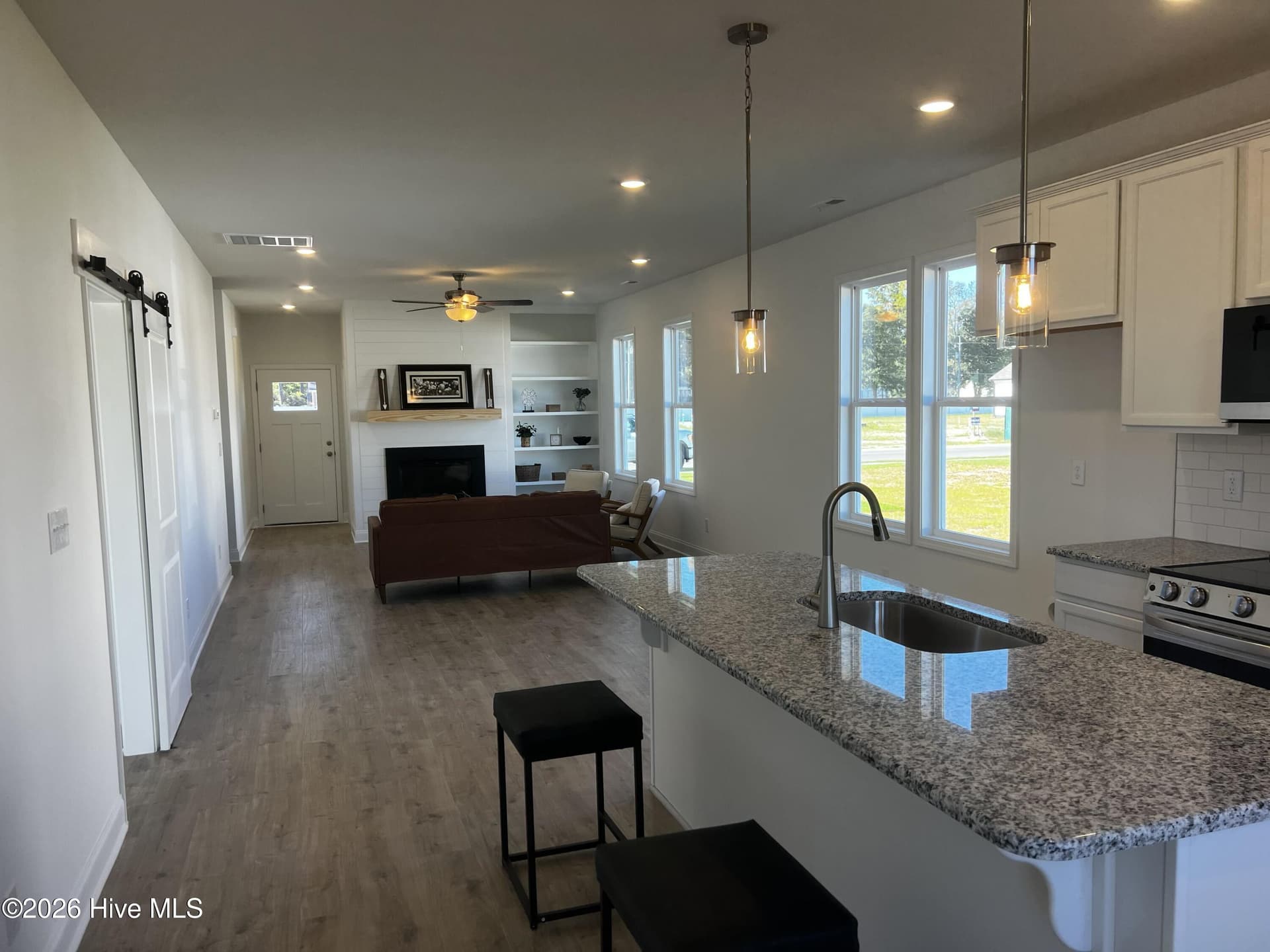 Single Family Residence at 12 W Coulter Court, Selma, NC 27576, photo 11 of 18