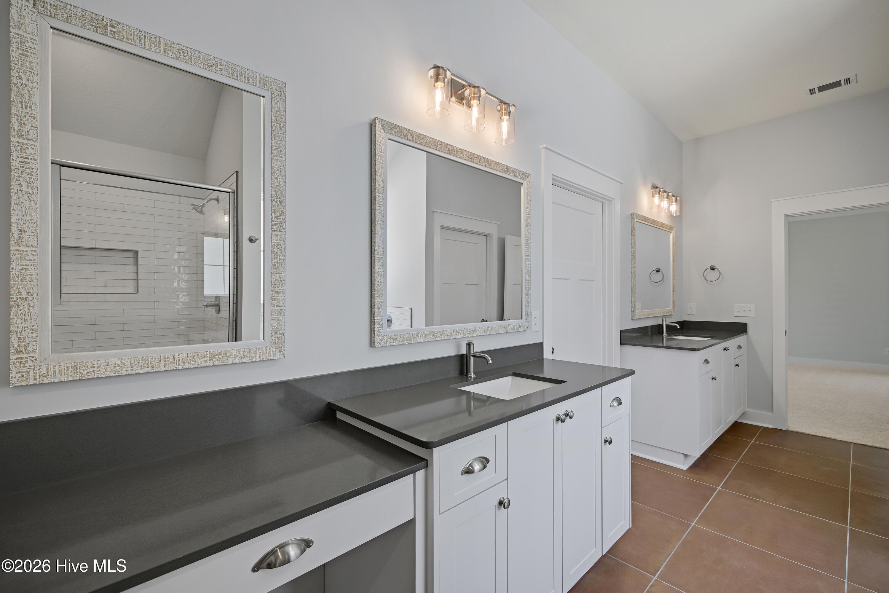 Make-up vanity - 1096 Bellingham Drive, Beech Island, SC 29842