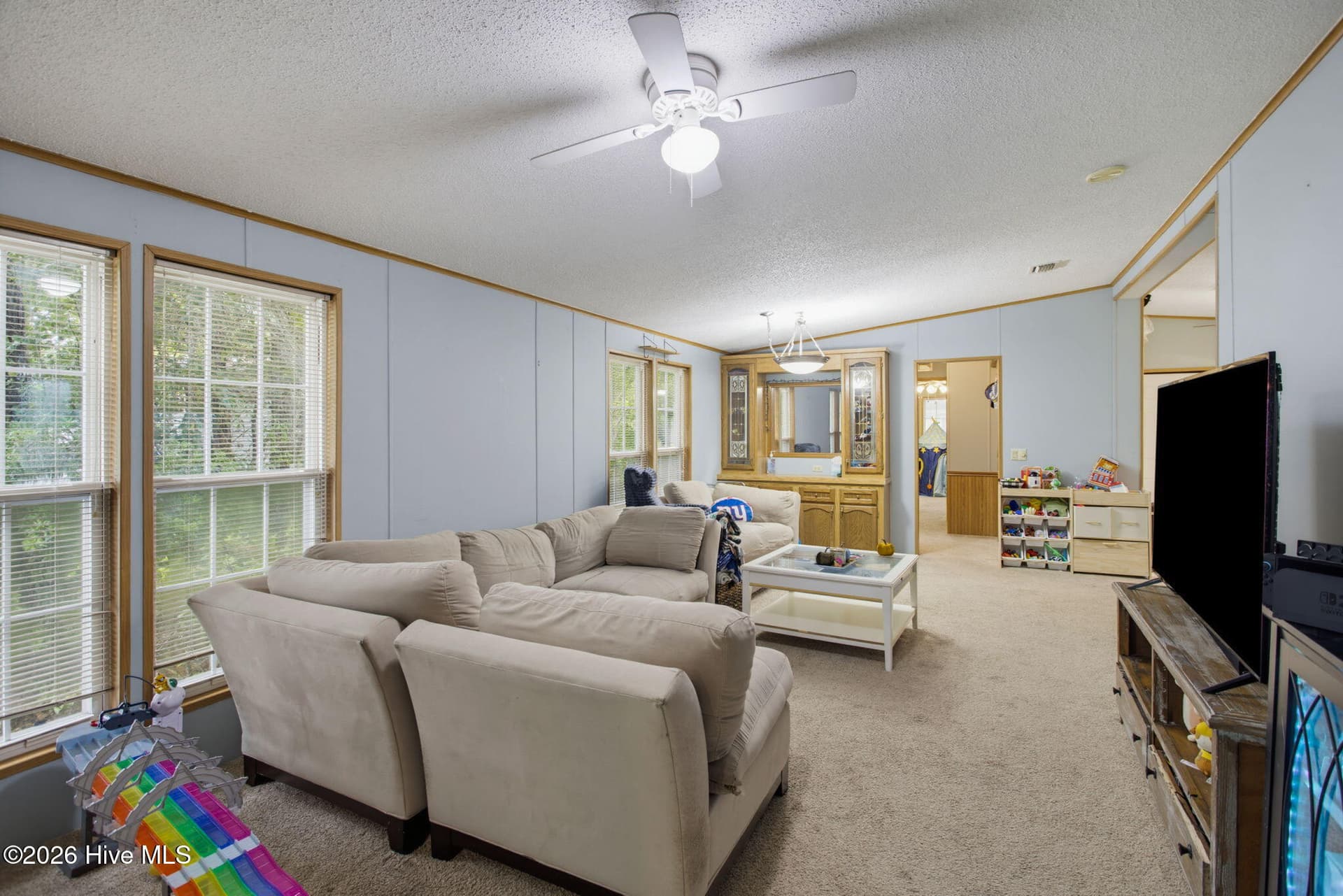 Manufactured Home at 160 Champion Drive, Hampstead, NC 28443, photo 20 of 33