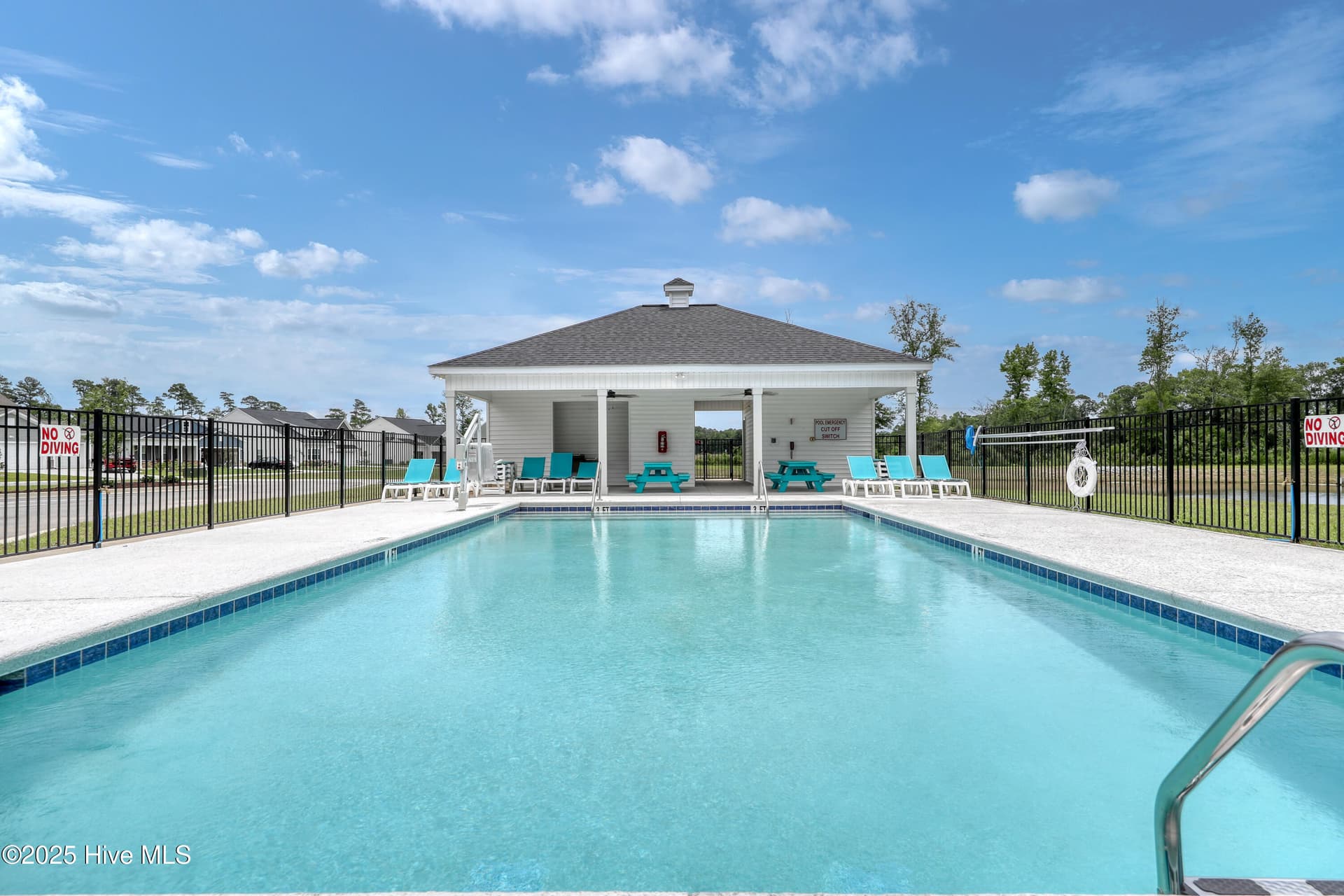 Single Family Residence at 332 Mayflower Drive NW Lot 89, Calabash, NC 28467, photo 12 of 40