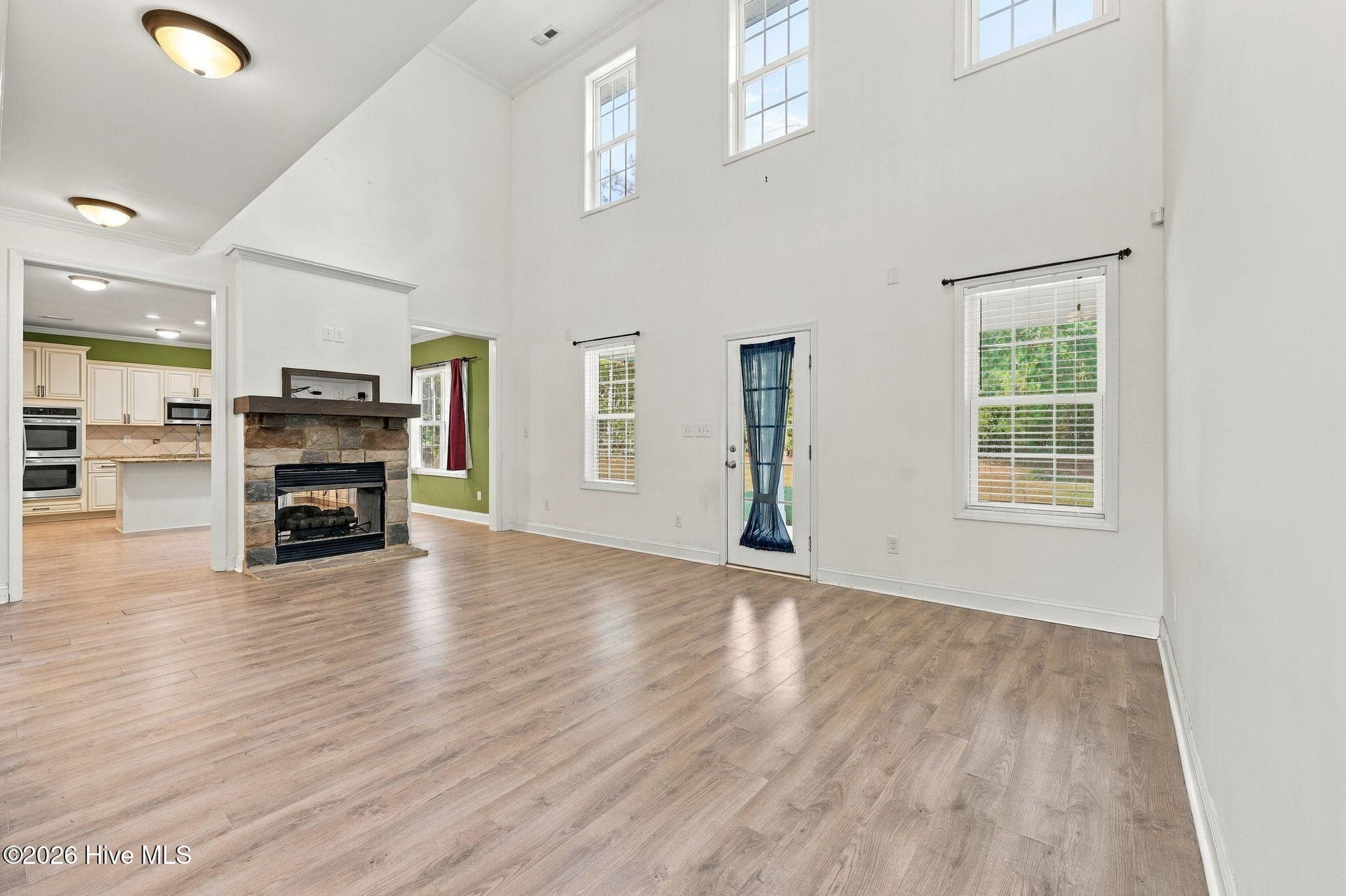 Single Family Residence at 265 Dewey Drive, Aberdeen, NC 28315, photo 7 of 102