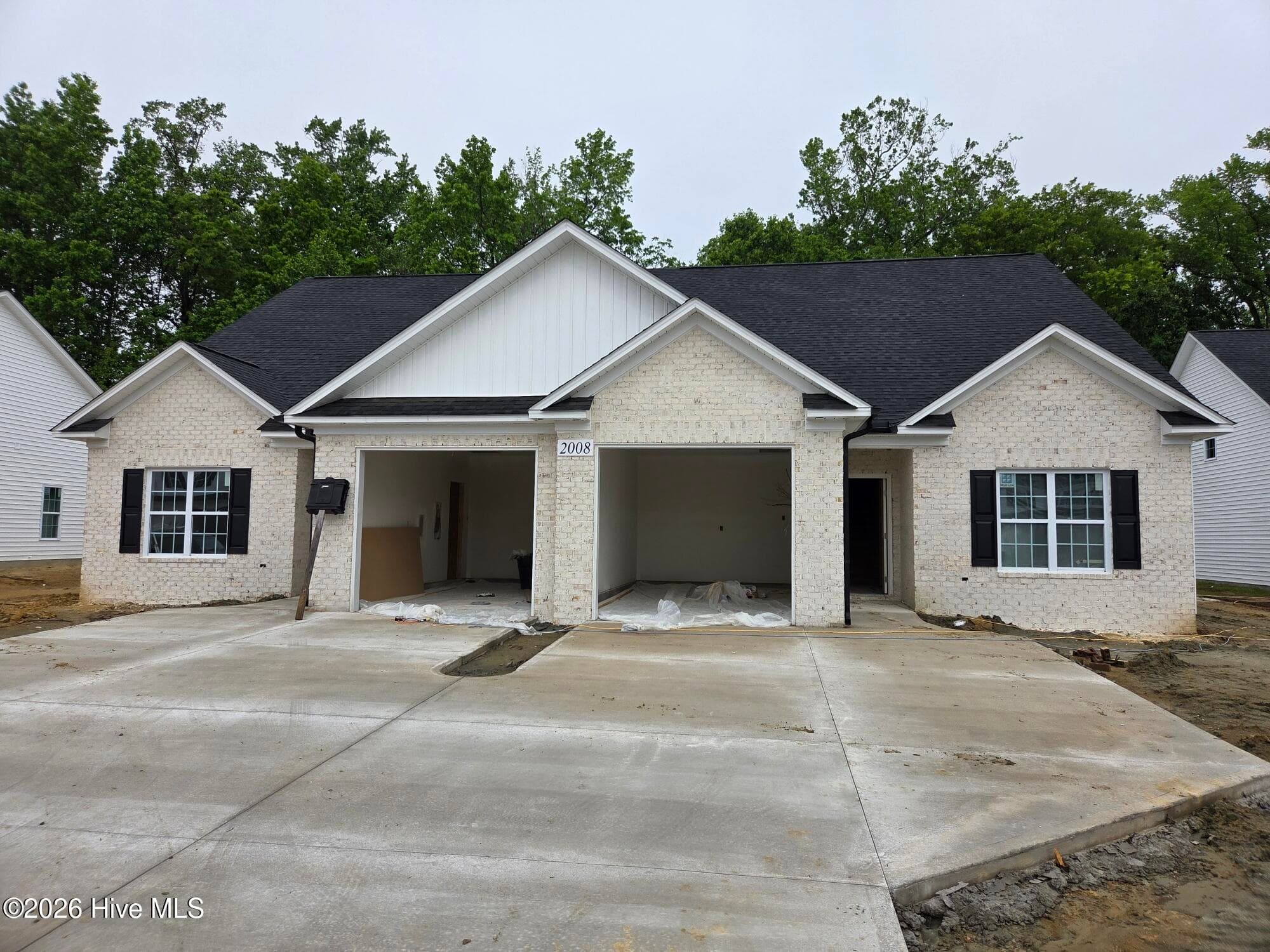 Townhouse at 2008 Dartford Drive B, Greenville, NC 27834, photo 2 of 61