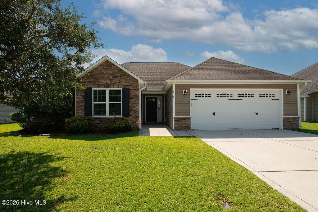 837 Dynasty Drive, Jacksonville, NC 28546