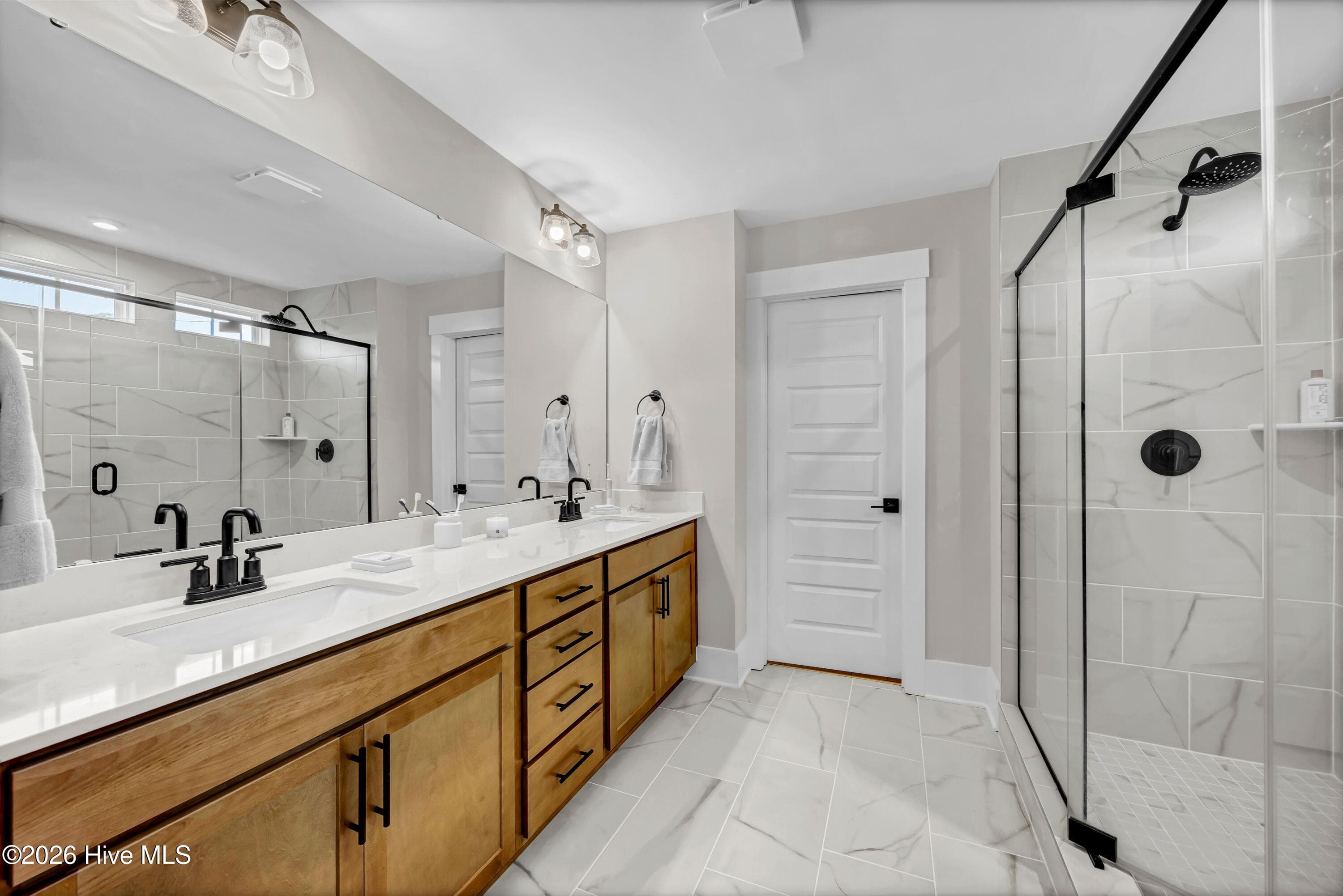 Single Family Residence at 1012 Fawn Valley Way, Wilmington, NC 28409, photo 19 of 41