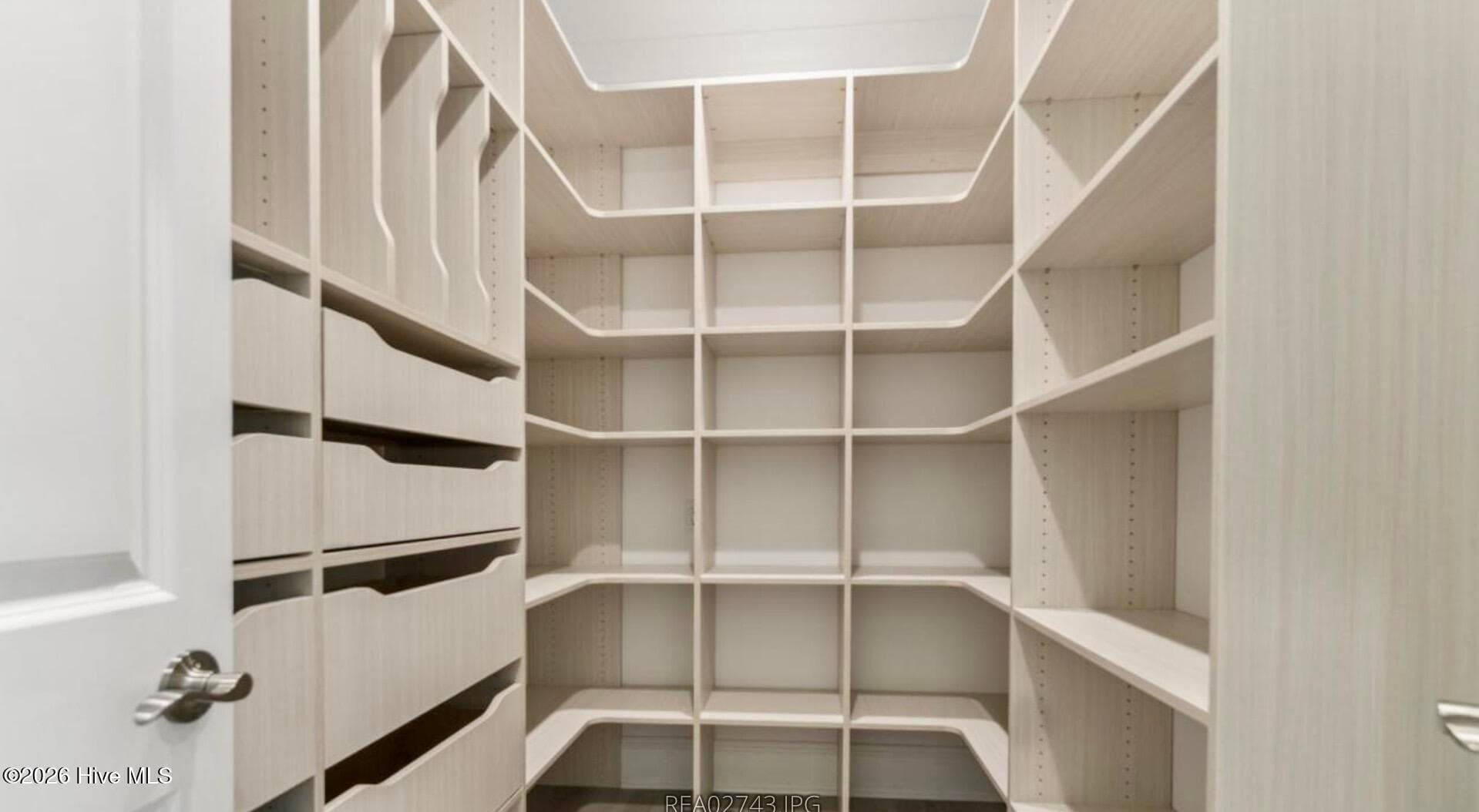 Custom pantry - 2359 Weeping Birch Road NE, Leland, NC 28451