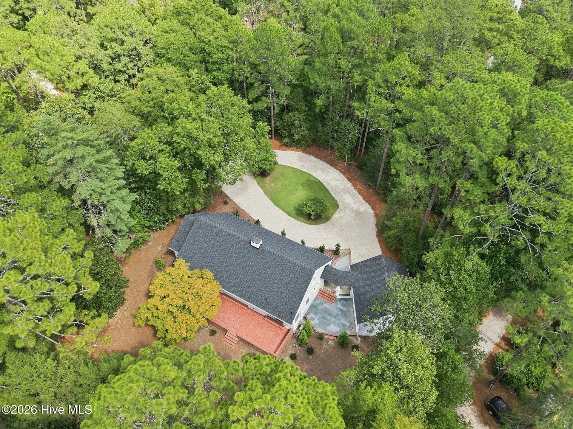 Single Family Residence at 180 Frye Road, Pinehurst, NC 28374, photo 8 of 53