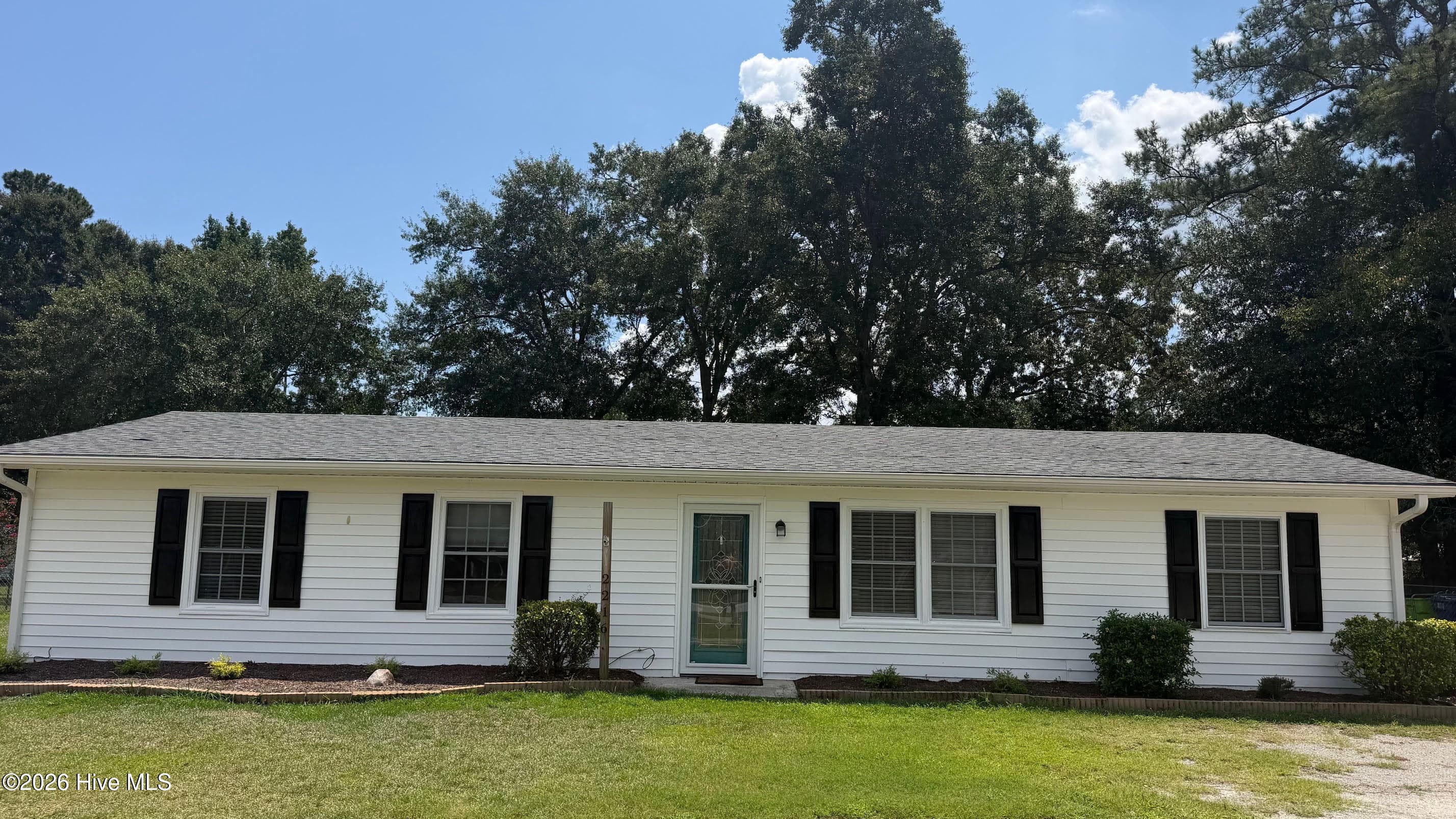 Single Family Residence at 2216 Ridge Road, New Bern, NC 28560, photo 2 of 41