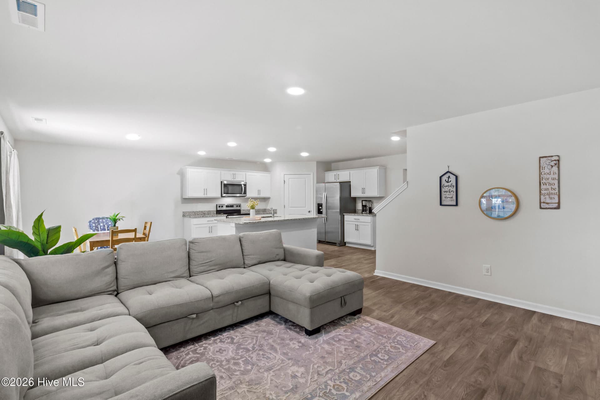 Open Living Area - 4019 Emerald View, New Bern, NC 28560