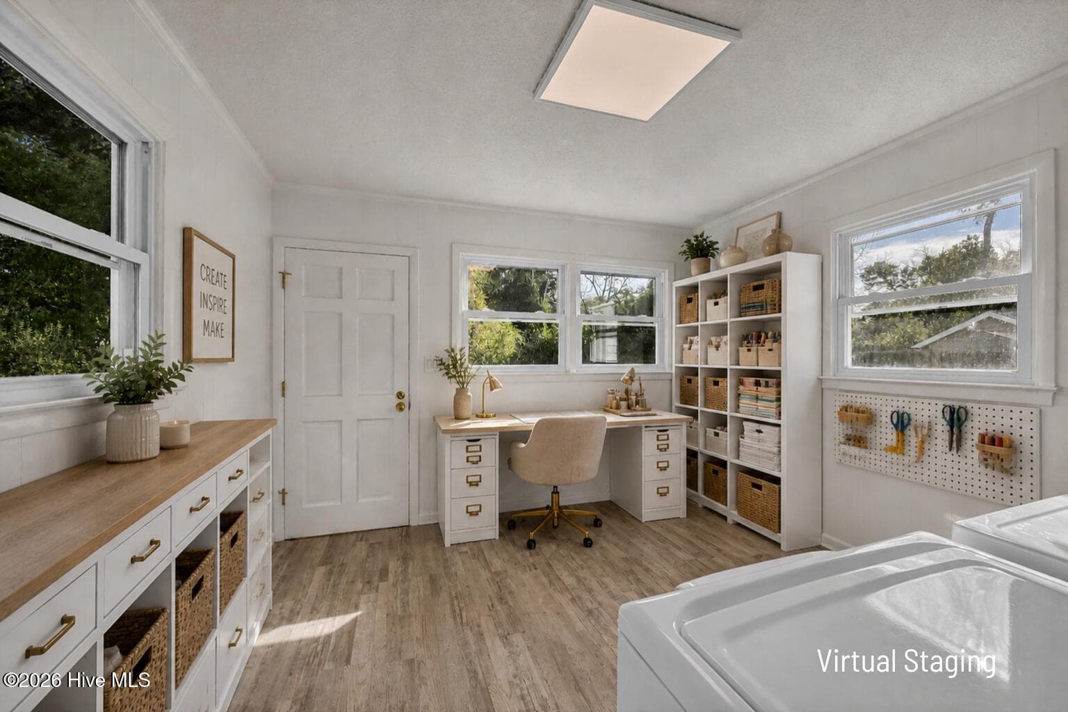 Virtual Staging - 329 Wayne Drive, Wilmington, NC 28403