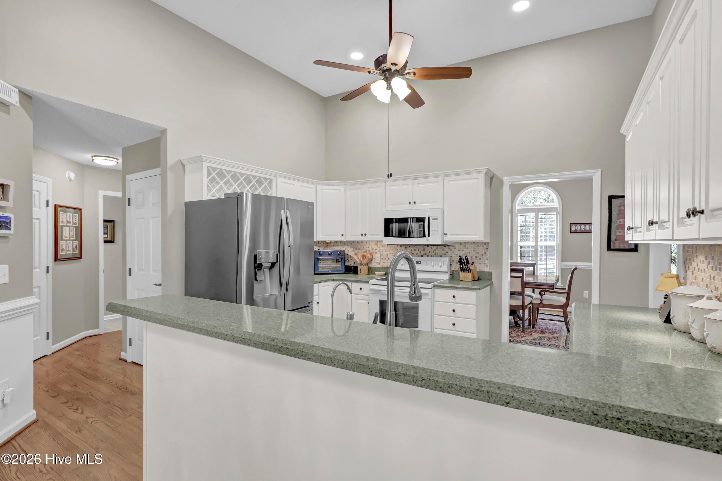 Single Family Residence at 645 Sawgrass Road, Hampstead, NC 28443, photo 11 of 47