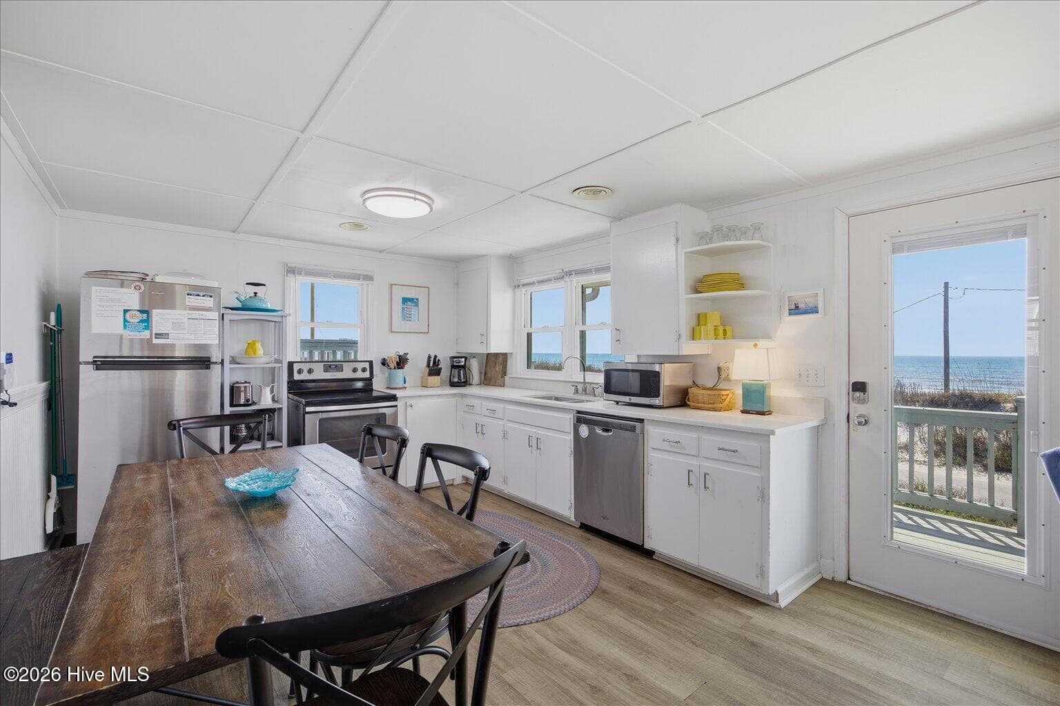 Single Family Residence at 7211 10th Avenue, North Topsail Beach, NC 28460, photo 24 of 61