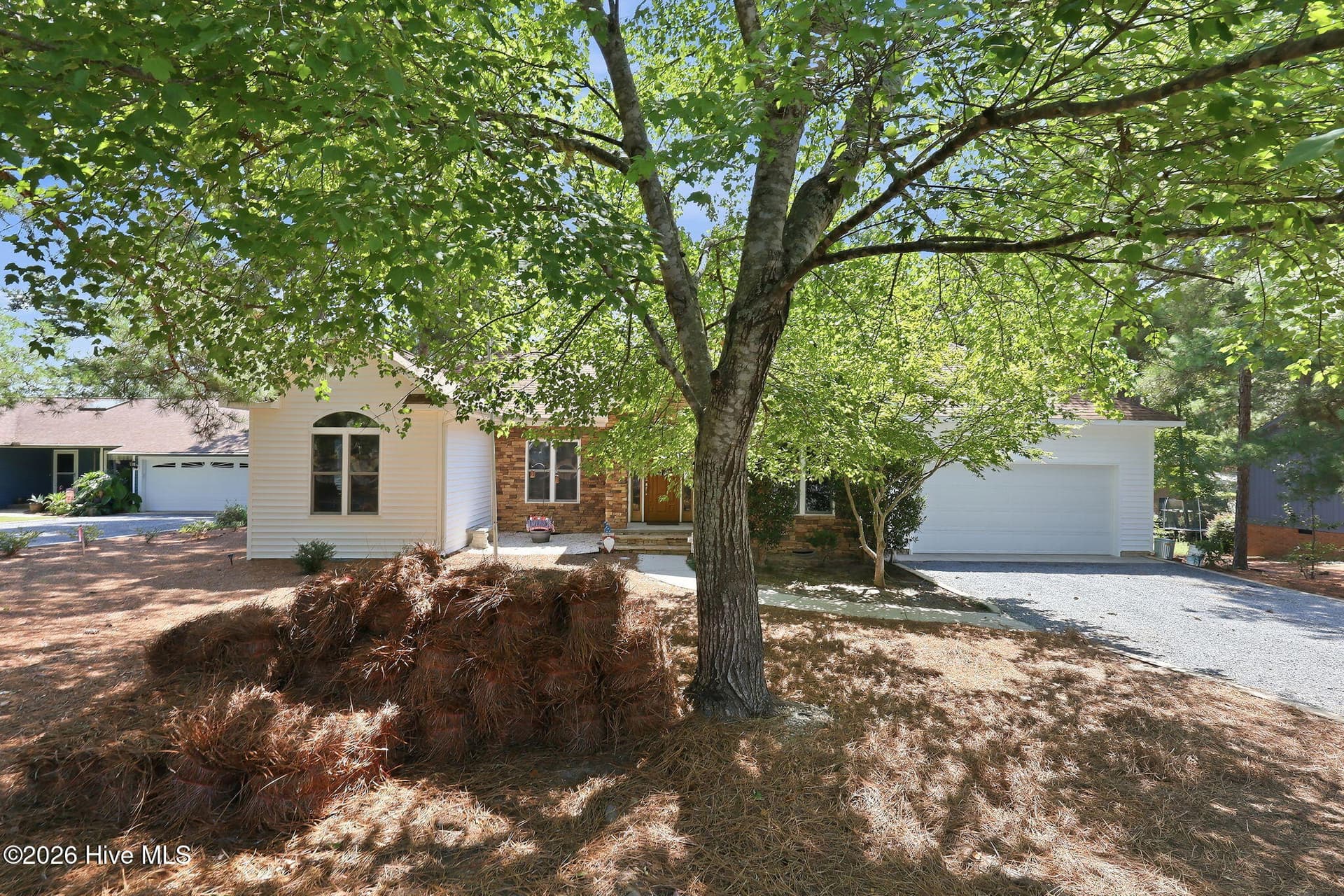 104 Fox Run Court, West End, NC 27376
