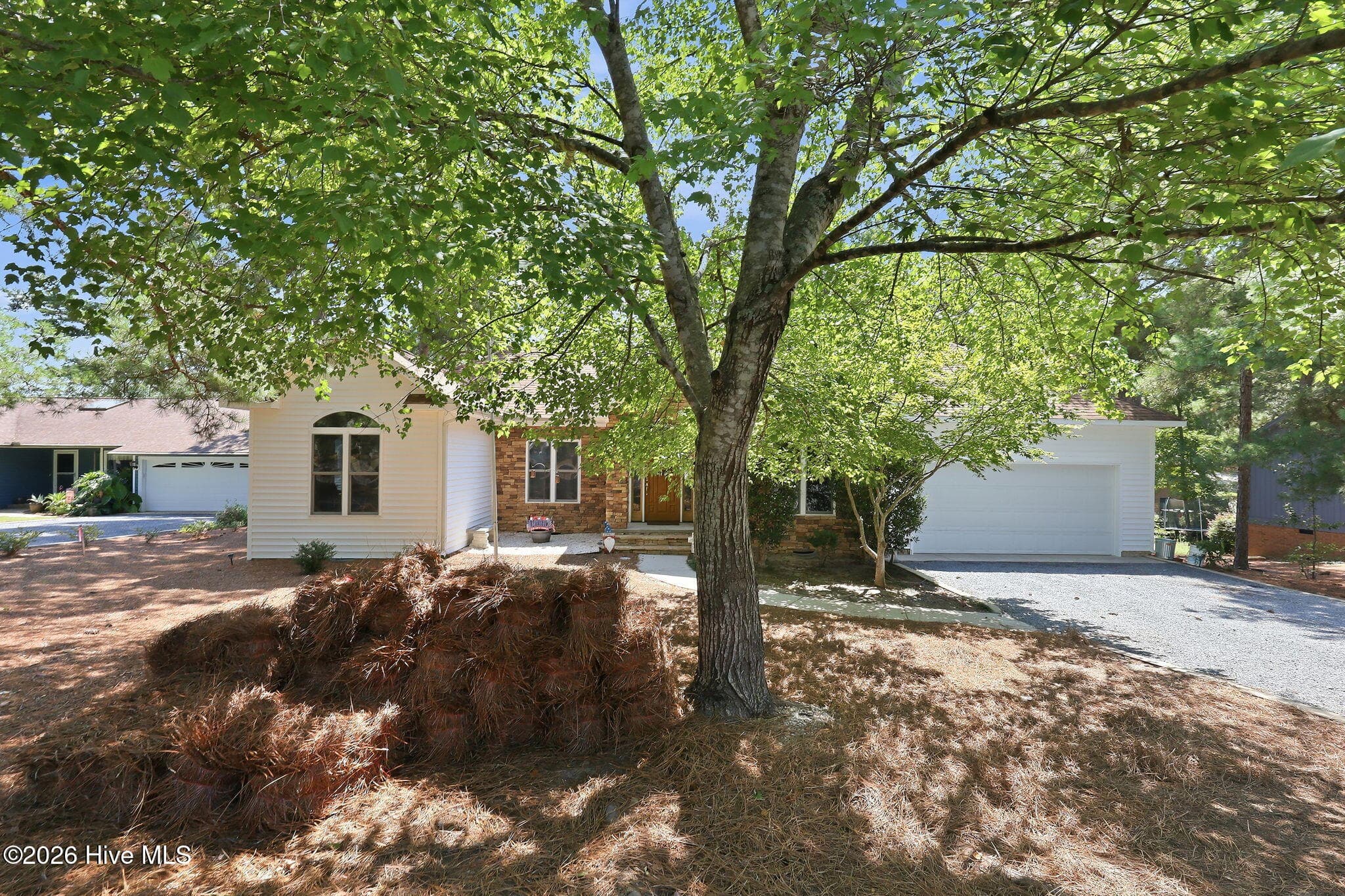 104 Fox Run Court, West End, NC 27376