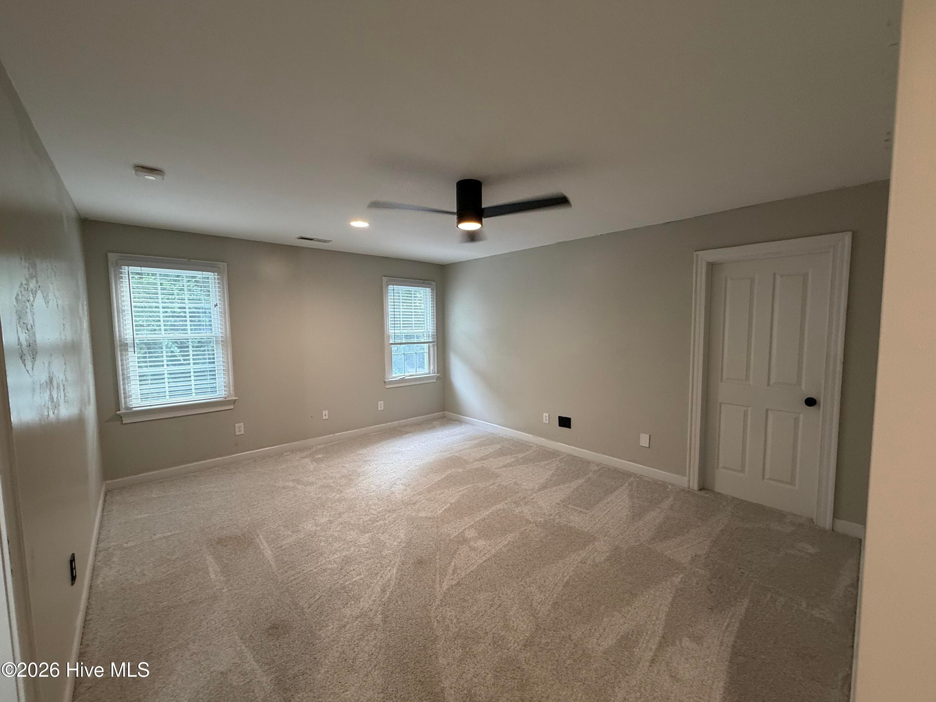 Single Family Residence at 1604 Sound Watch Drive, Wilmington, NC 28409, photo 13 of 39