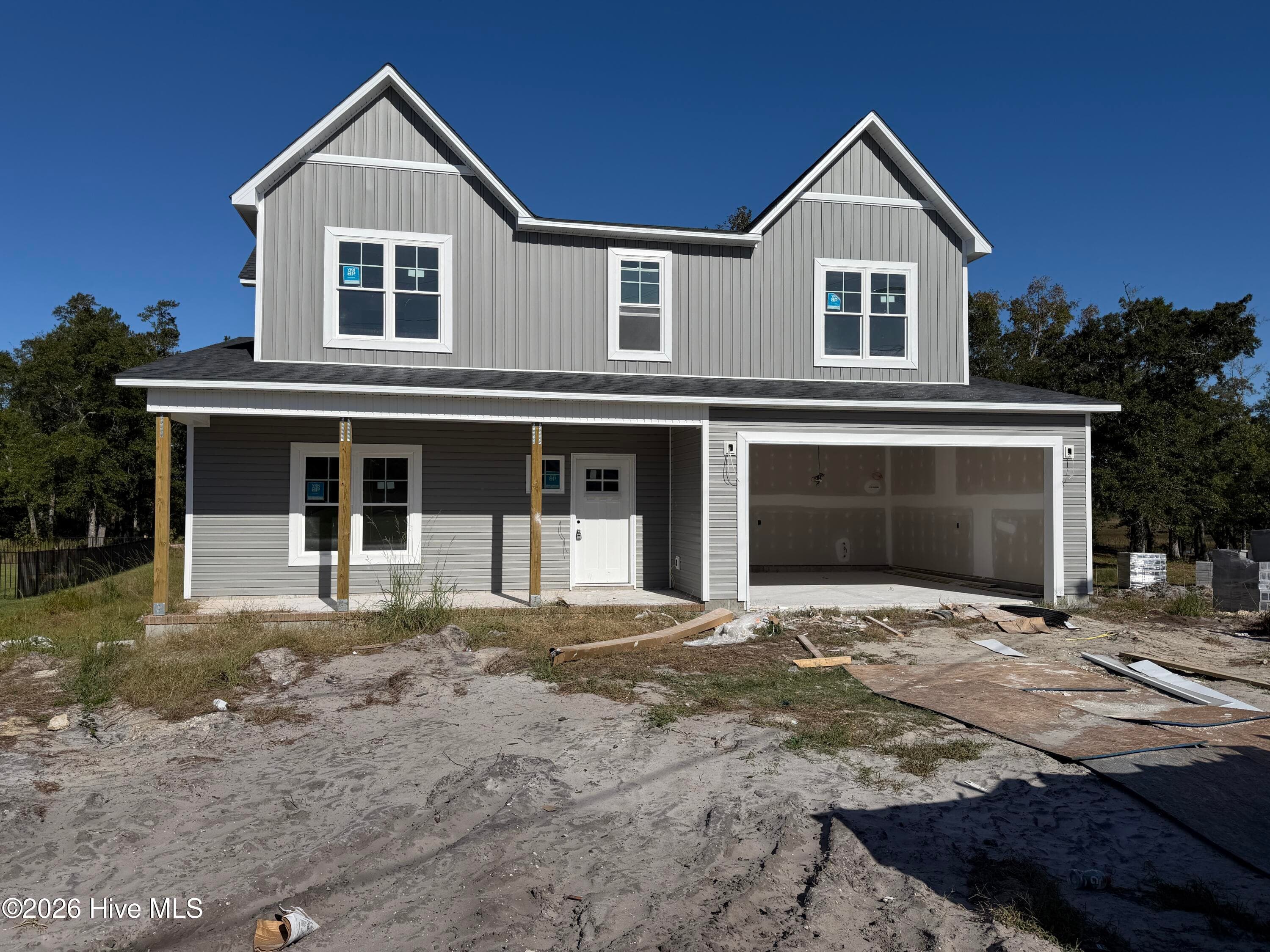 Single Family Residence at 287 E Ivybridge Drive, Hubert, NC 28539, photo 2 of 84