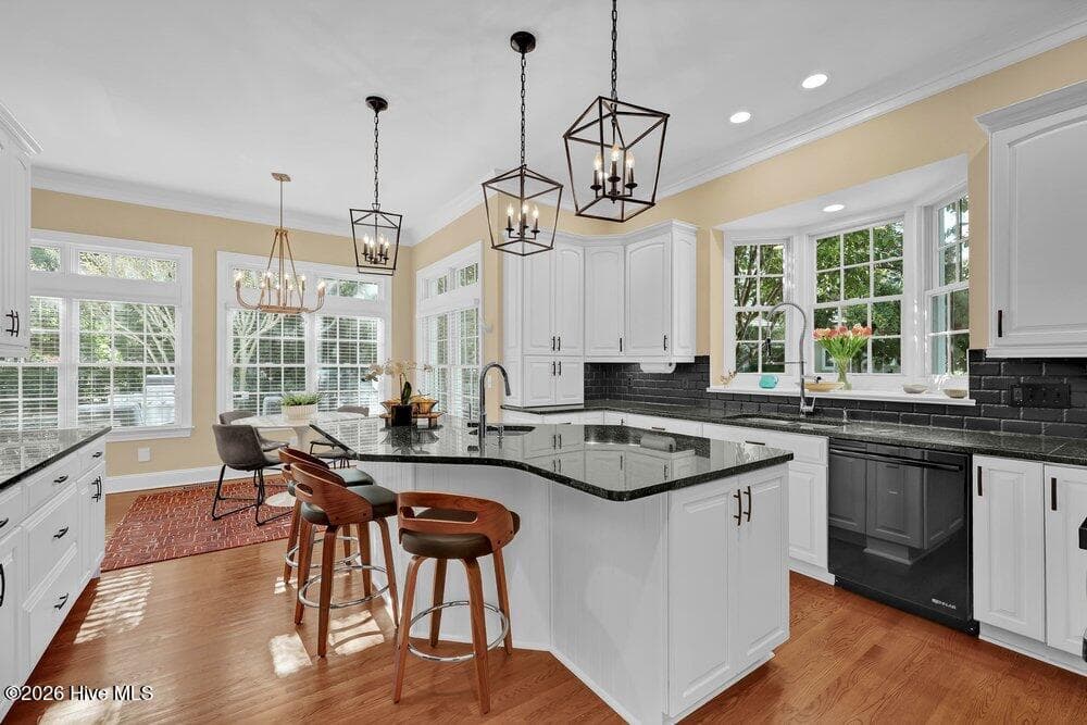 Single Family Residence at 2213 Fox Hunt Lane, Wilmington, NC 28405, photo 18 of 79