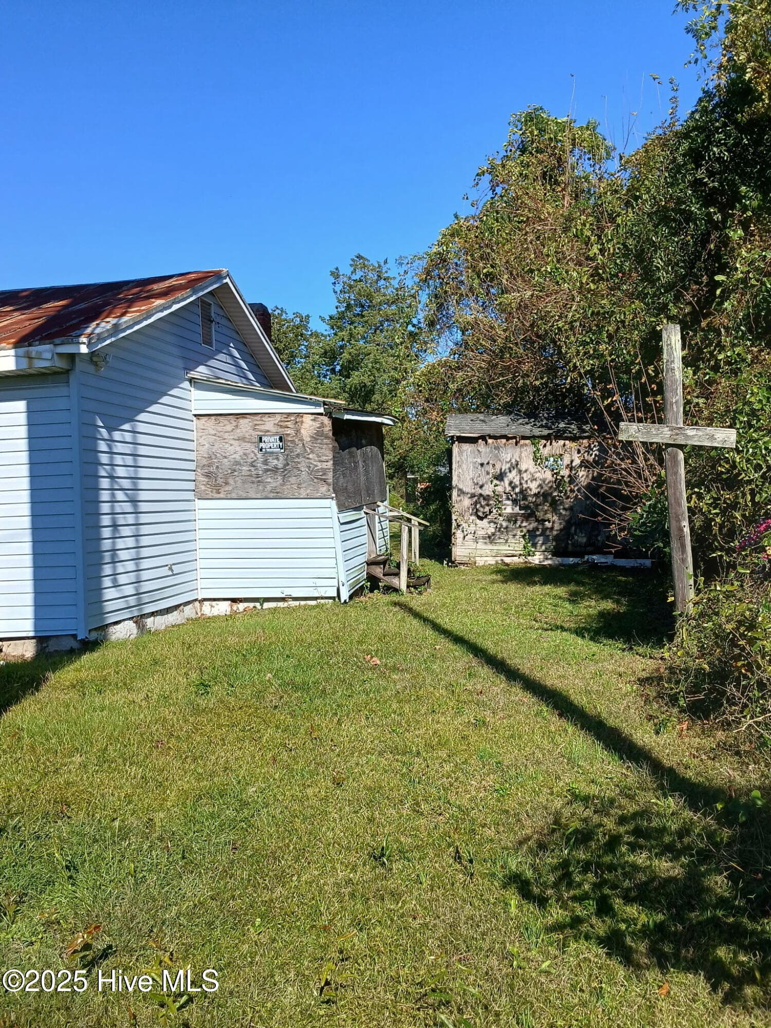 Single Family Residence at 409 Plum Street, New Bern, NC 28560, photo 11 of 22