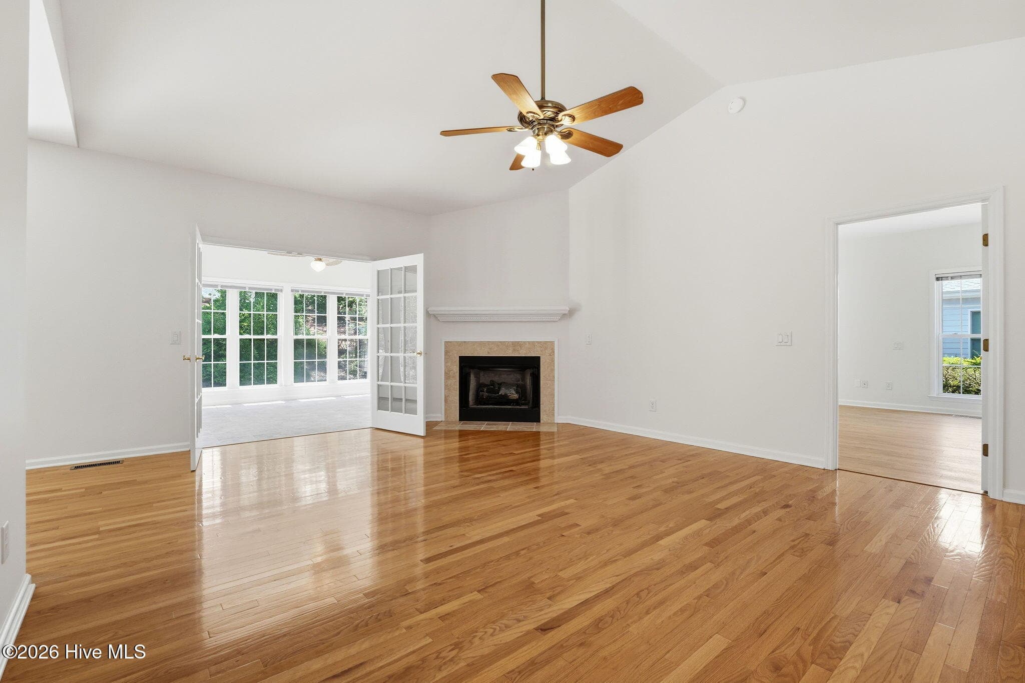 Single Family Residence at 190 Canter Lane, Pinehurst, NC 28374, photo 9 of 37