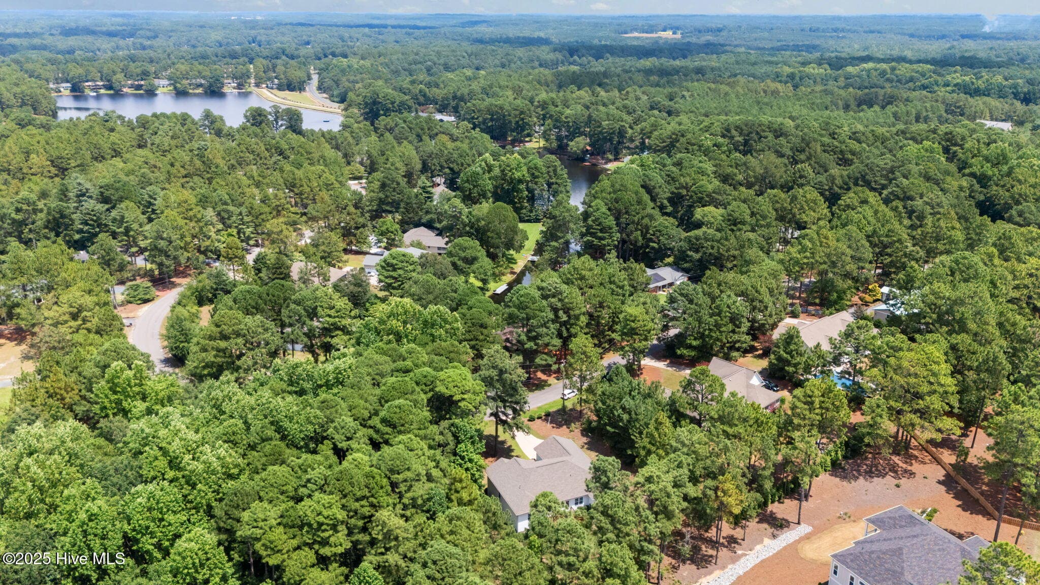 Single Family Residence at 27 Pine Lake Drive, Whispering Pines, NC 28327, Whispering Pines, photo 35 of 36