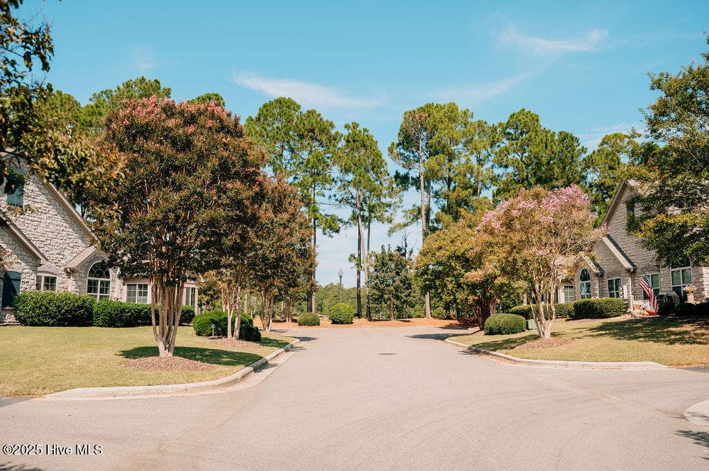 Condominium at 123 W Chelsea Court, Southern Pines, NC 28387, photo 156 of 190